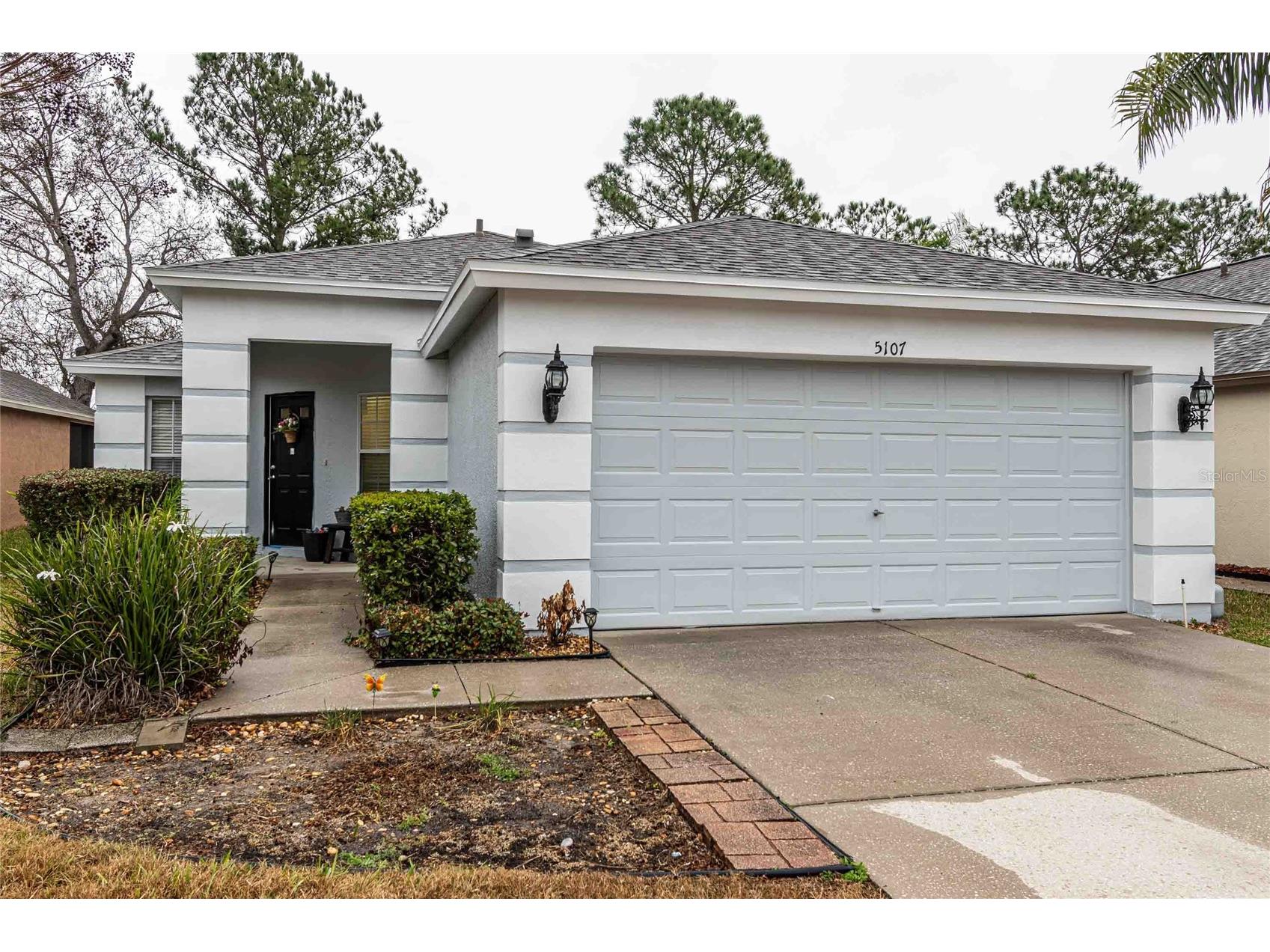 5107 Gato Del Sol Circle Wesley Chapel FL 33544 TB8483437 image1