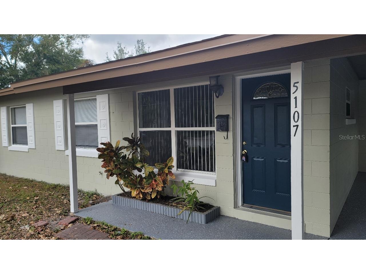 5107 Indialantic Drive Orlando FL 32808 O6246797 image1