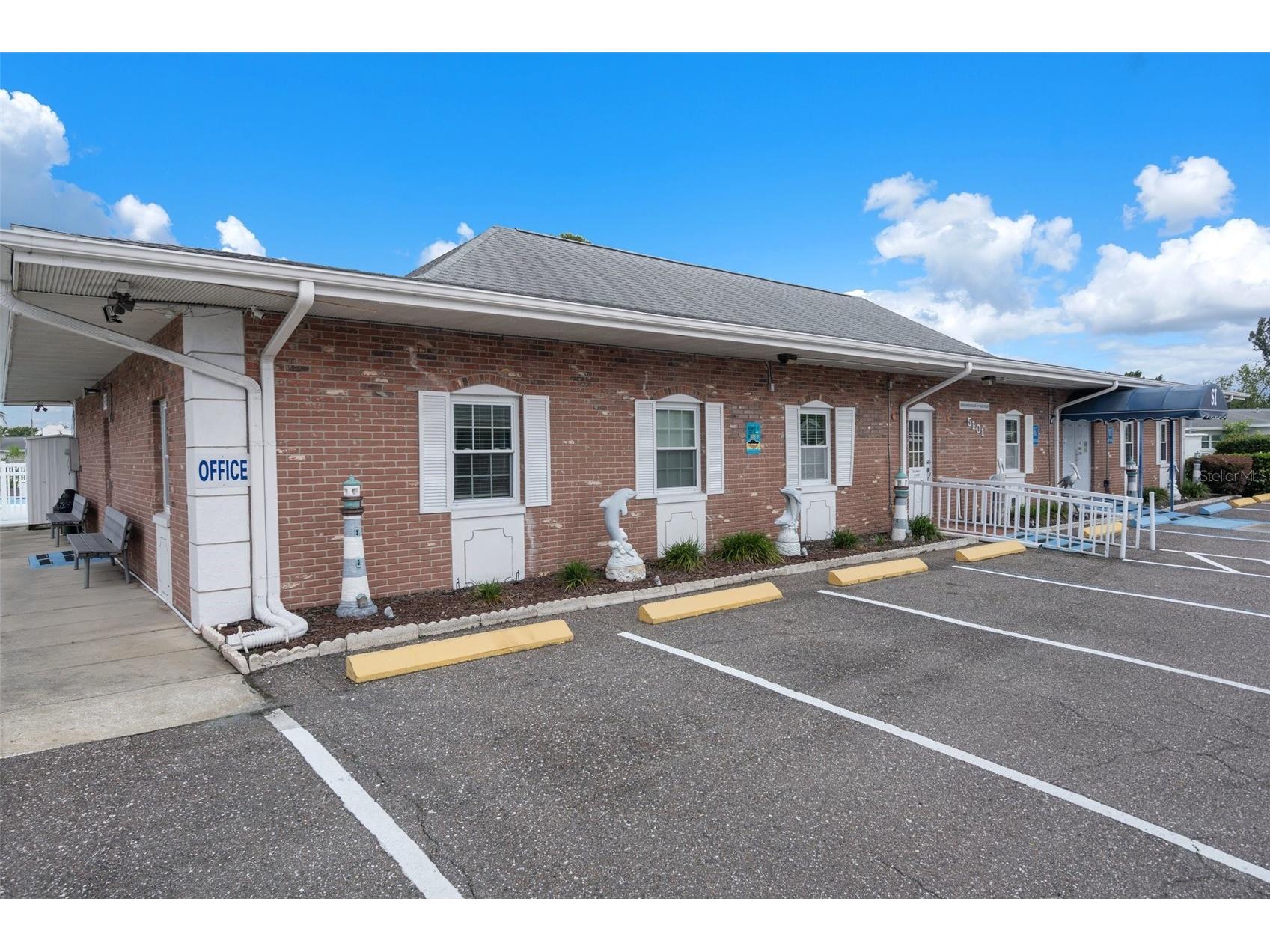 5107 Park Lake Drive N Pinellas Park FL 33782 TB8487547 image31