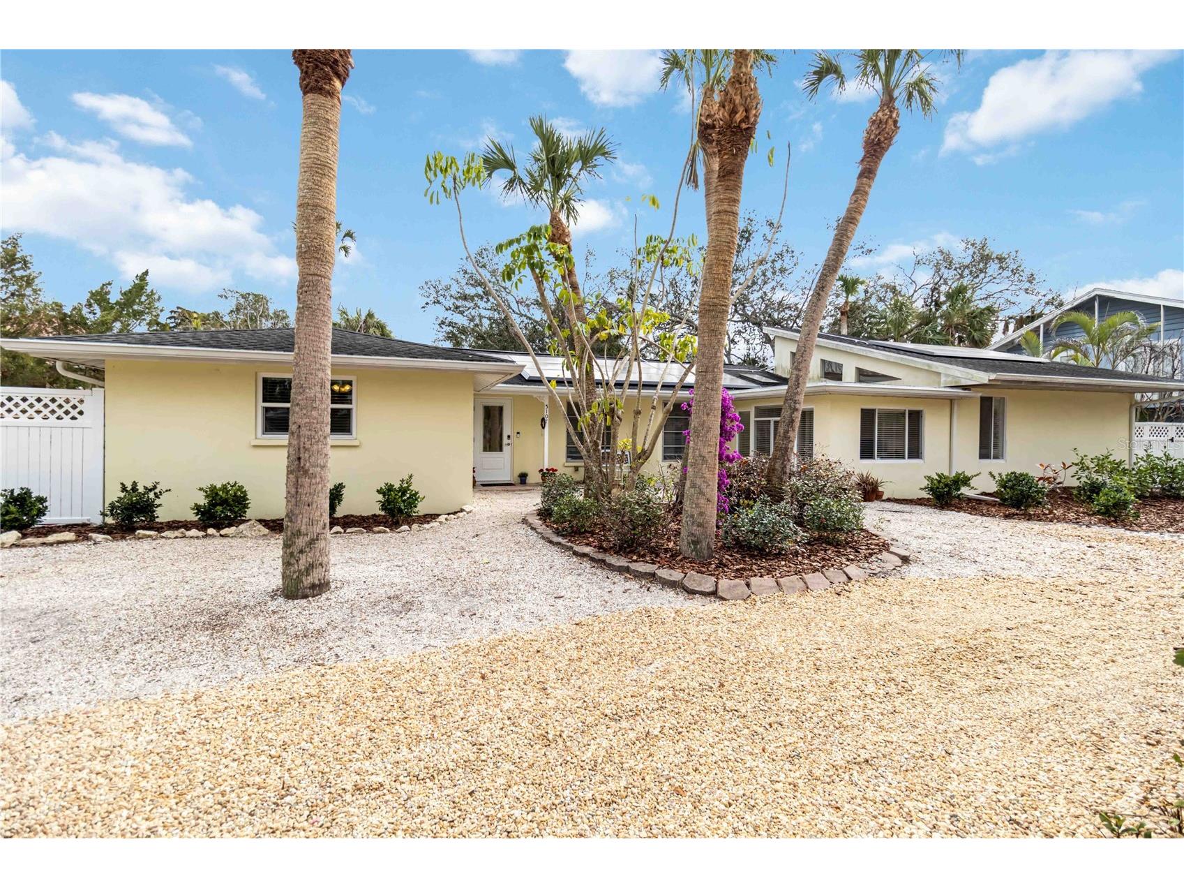 5107 Saint Albans Avenue Sarasota FL 34242 A4678525 image1