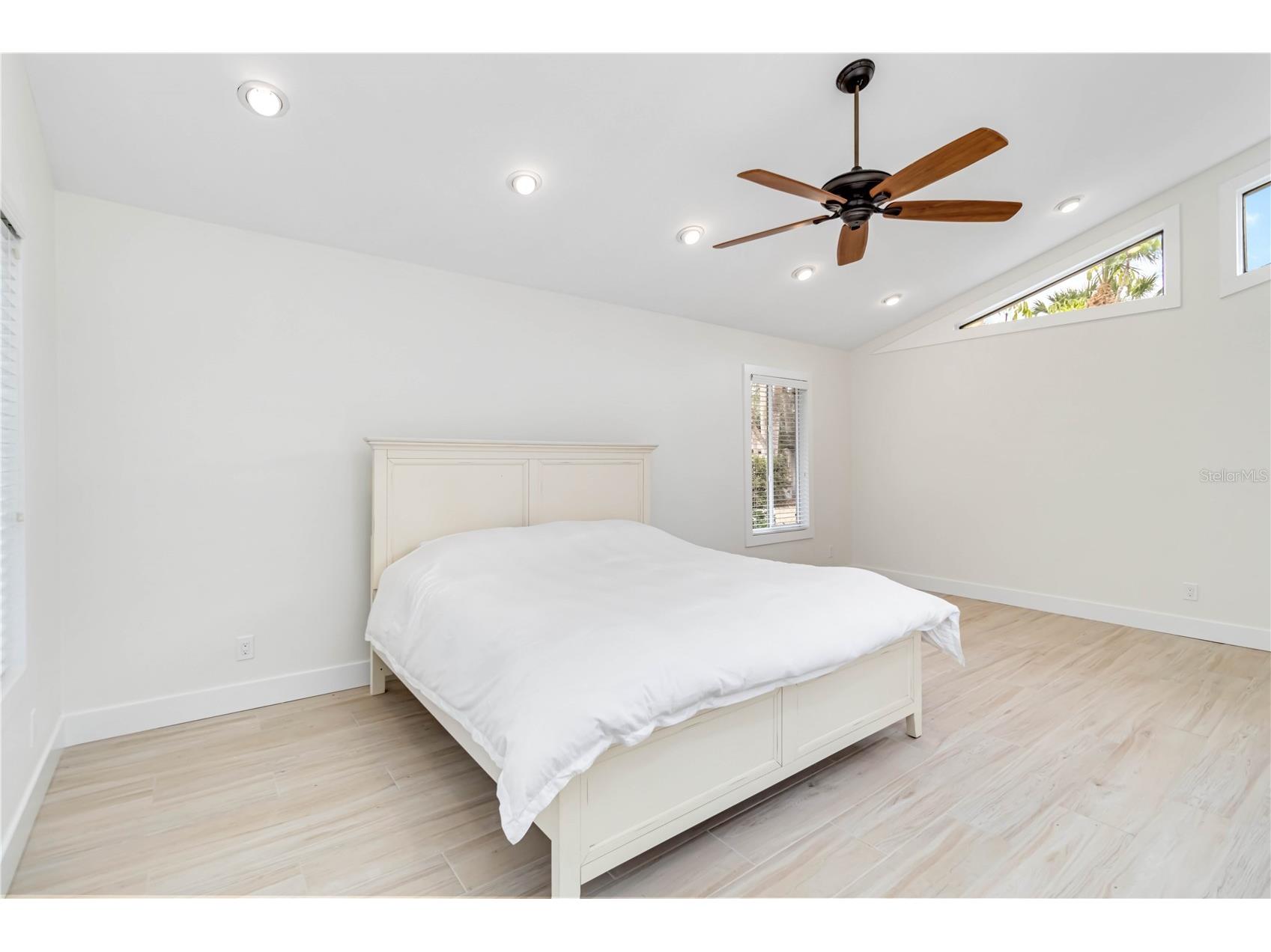 5107 Saint Albans Avenue Sarasota FL 34242 A4678525 image23