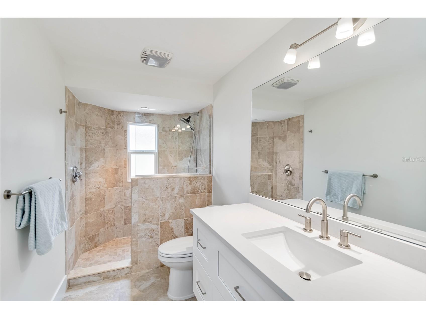 5107 Saint Albans Avenue Sarasota FL 34242 A4678525 image28