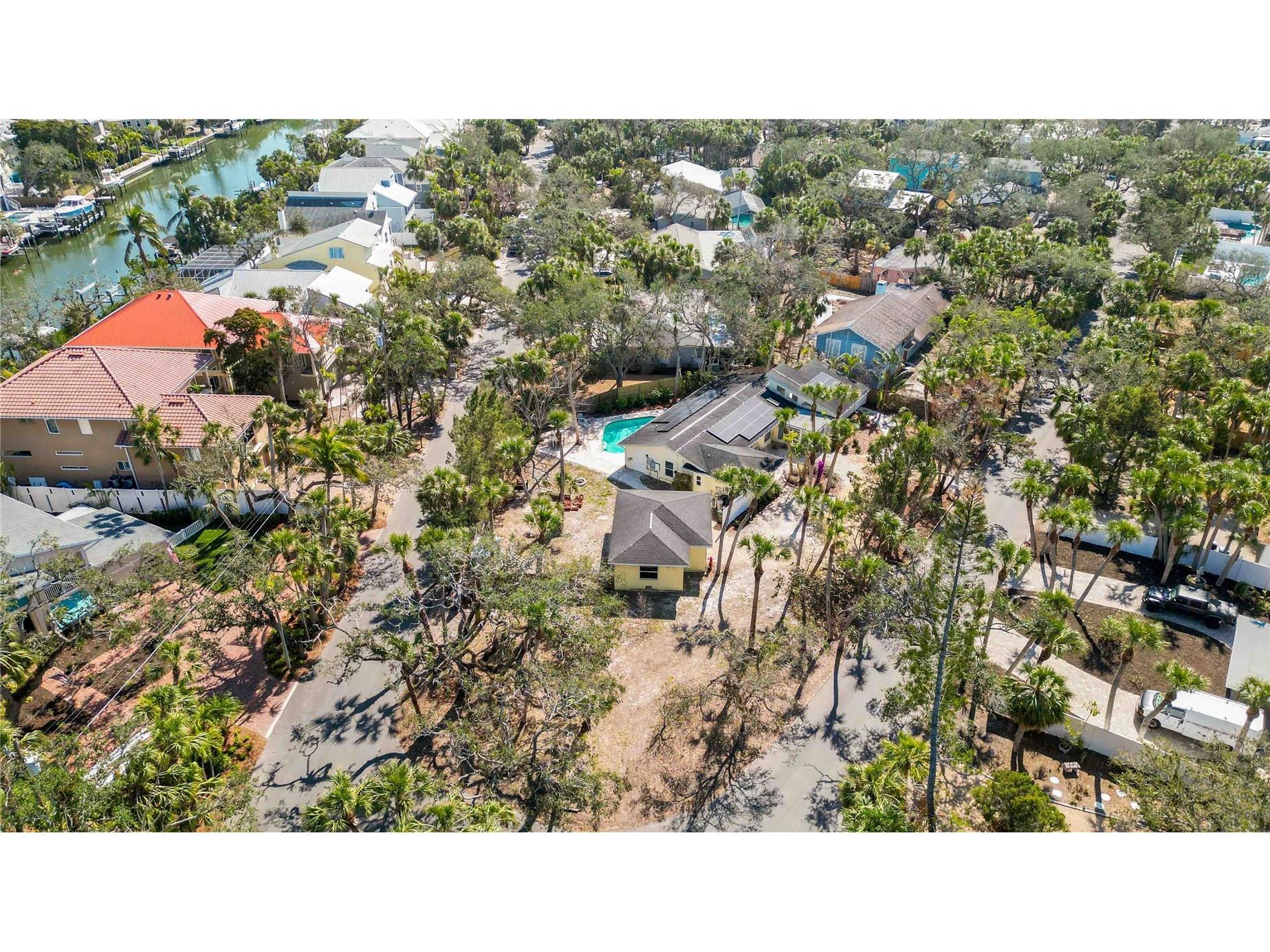 5107 Saint Albans Avenue Sarasota FL 34242 A4678525 image38