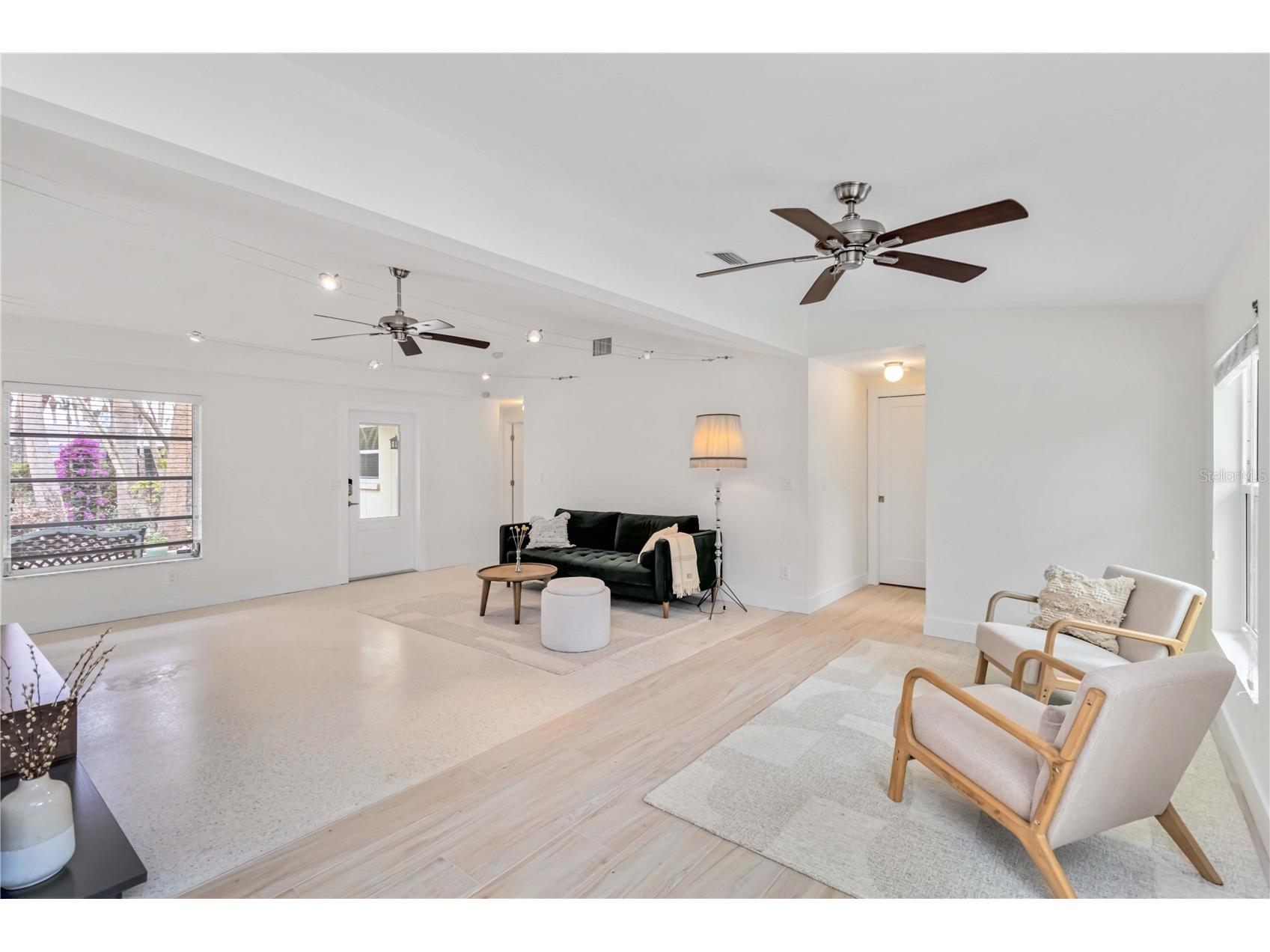 5107 Saint Albans Avenue Sarasota FL 34242 A4678525 image9