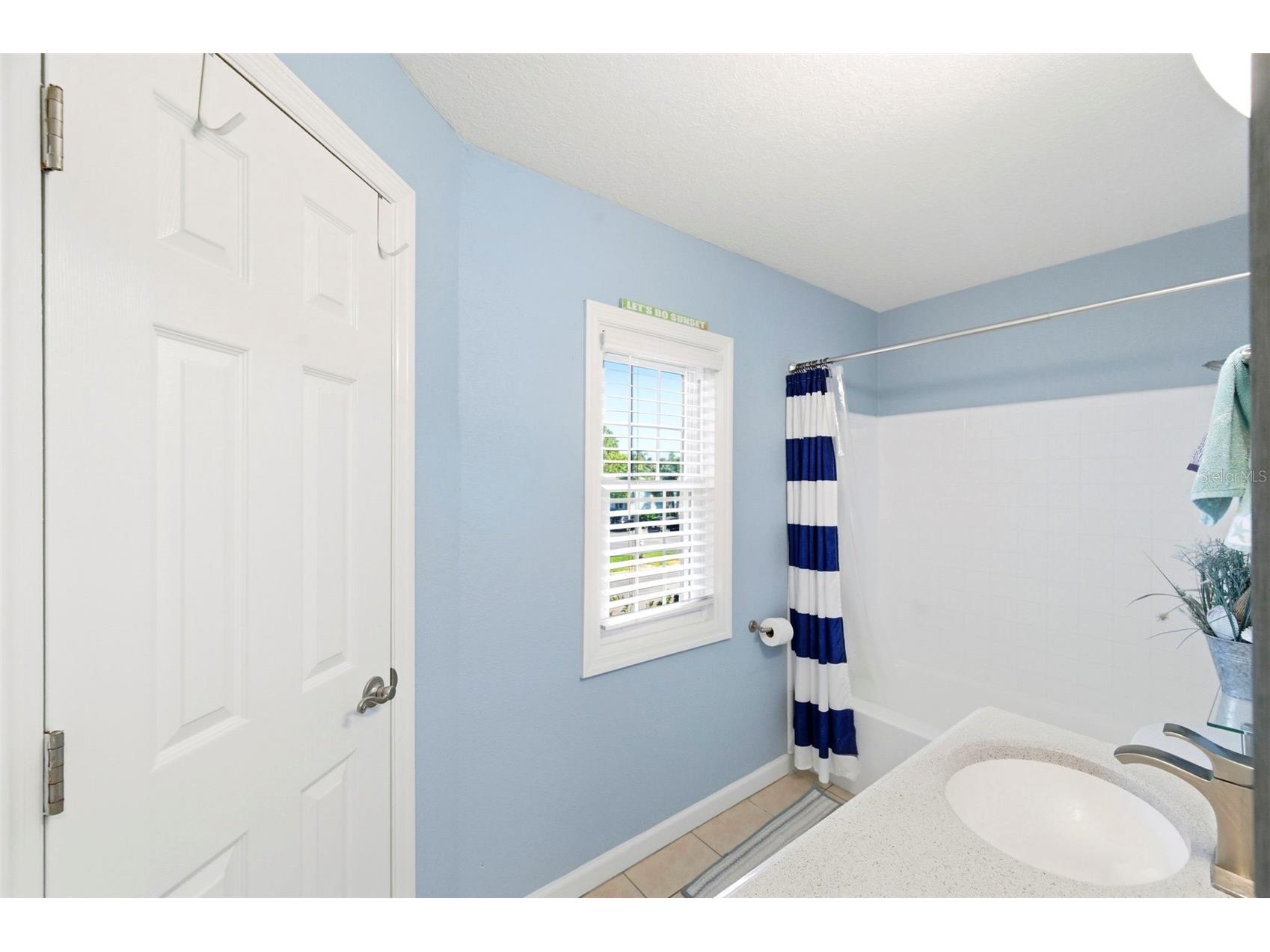 5107 Salmon Drive SE #C Saint Petersburg FL 33705 TB8498952 image18