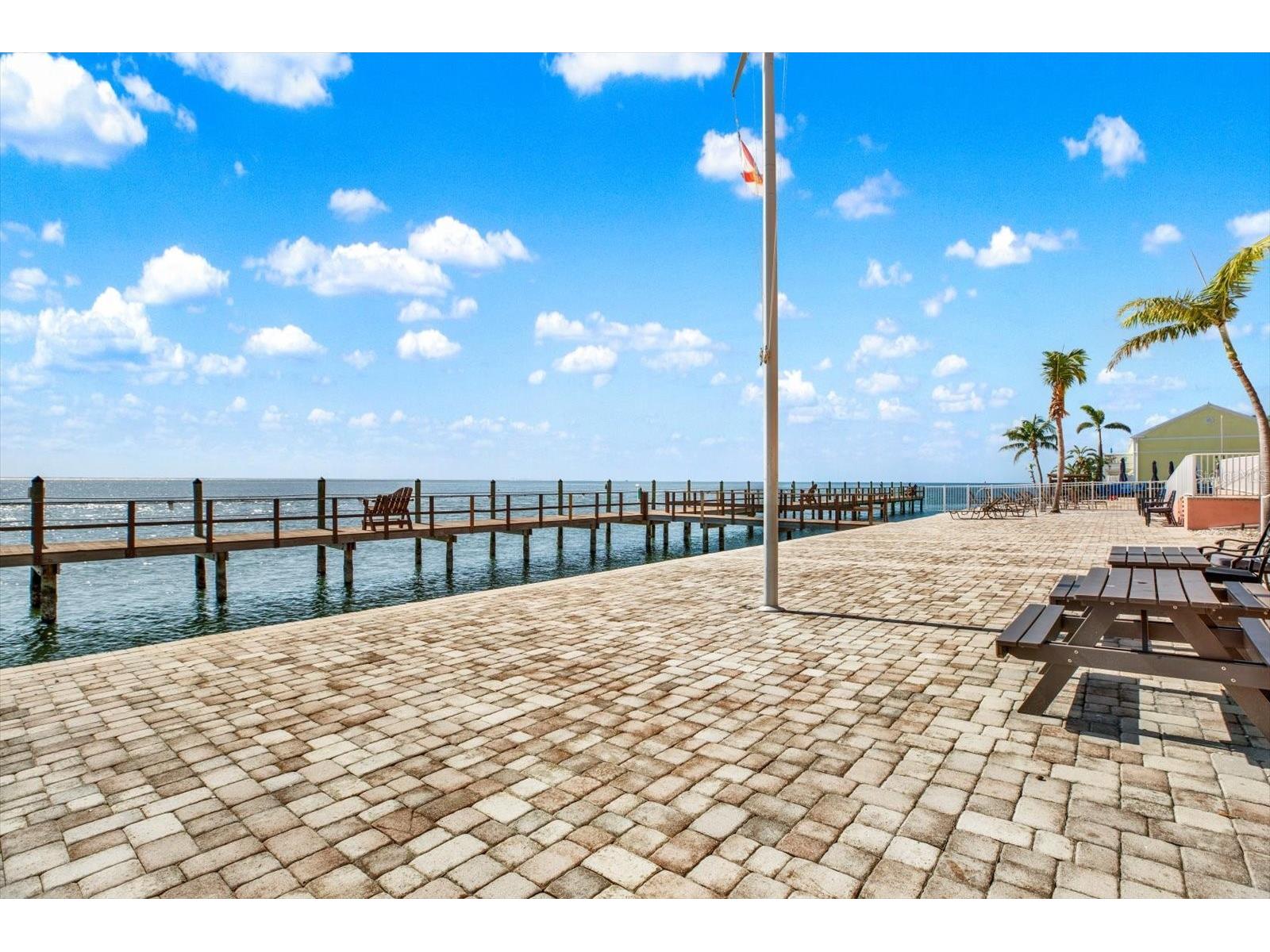 5107 Salmon Drive SE #C Saint Petersburg FL 33705 TB8498952 image28