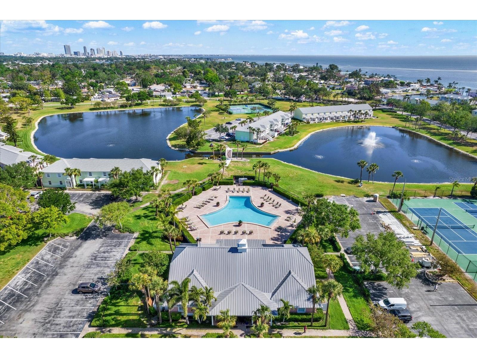 5107 Salmon Drive SE #C Saint Petersburg FL 33705 TB8498952 image30