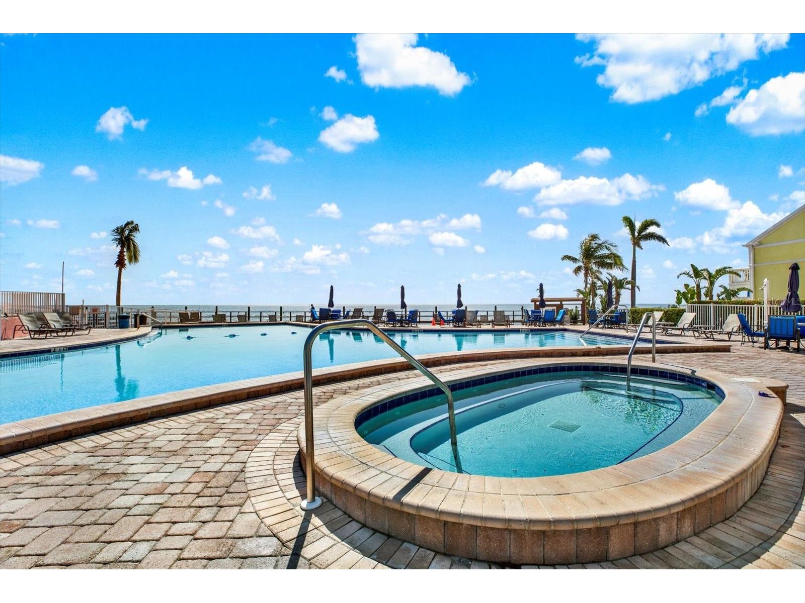 5107 Salmon Drive SE #C Saint Petersburg FL 33705 TB8498952 image31