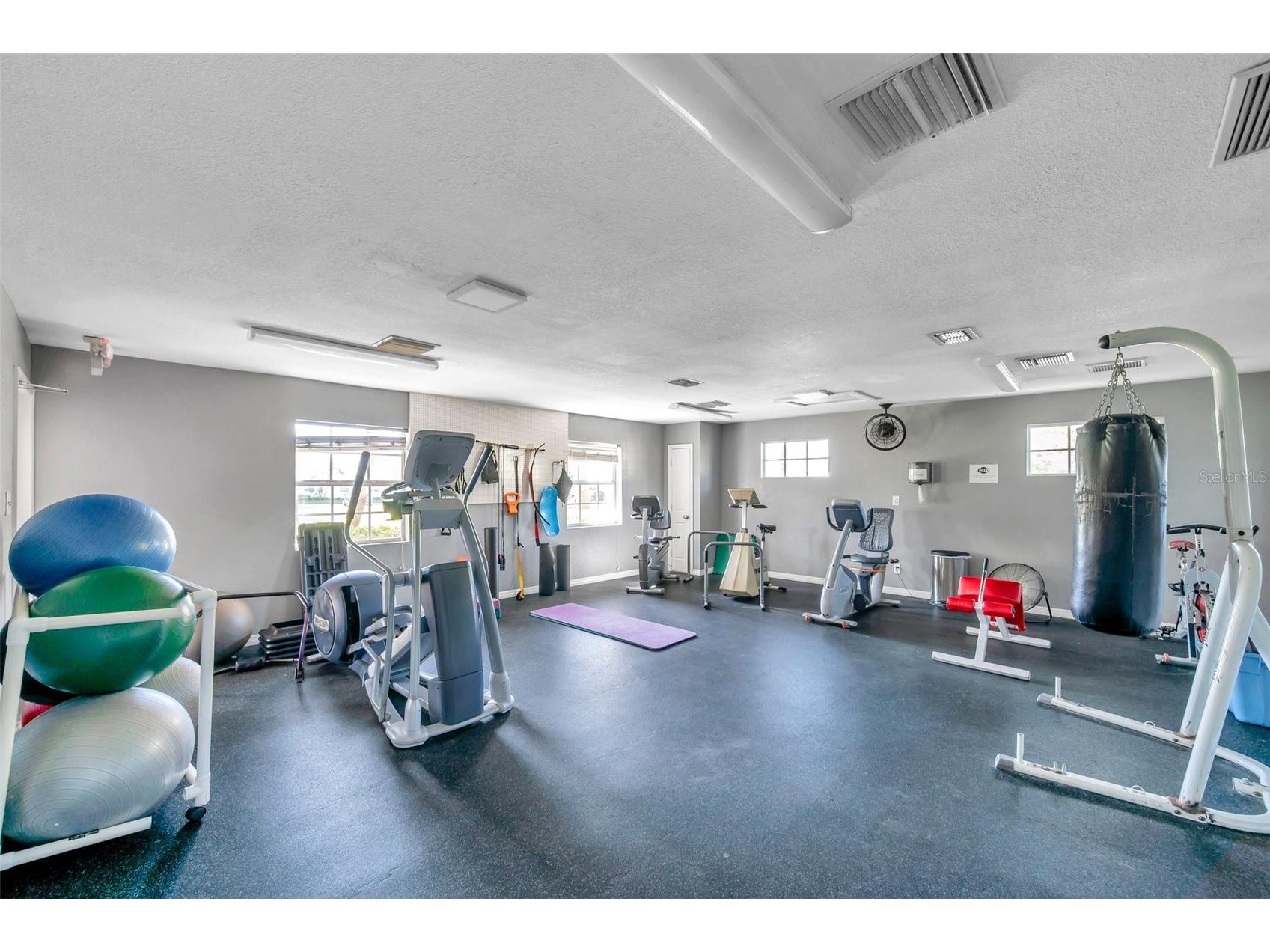 5107 Salmon Drive SE #C Saint Petersburg FL 33705 TB8498952 image44