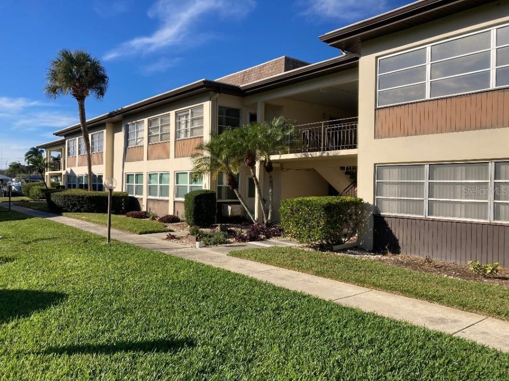 5108 Amulet Drive #104 New Port Richey FL 34652 W7860313 image1