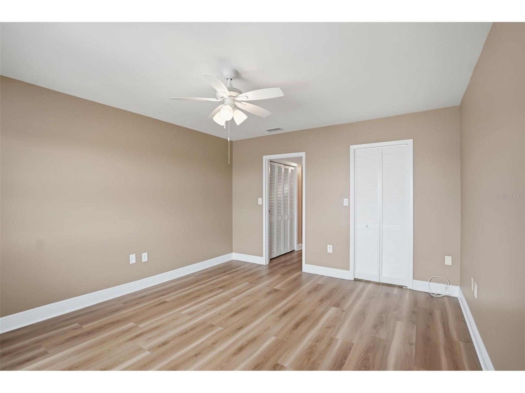 5108 Brittany Drive S #1006 Saint Petersburg FL 33715 TB8486817 image11