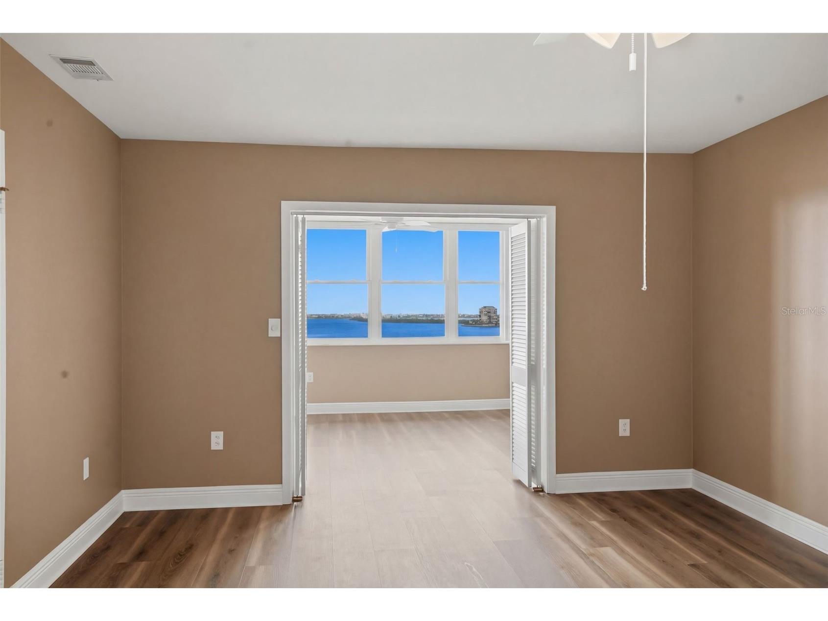 5108 Brittany Drive S #1006 Saint Petersburg FL 33715 TB8486817 image32