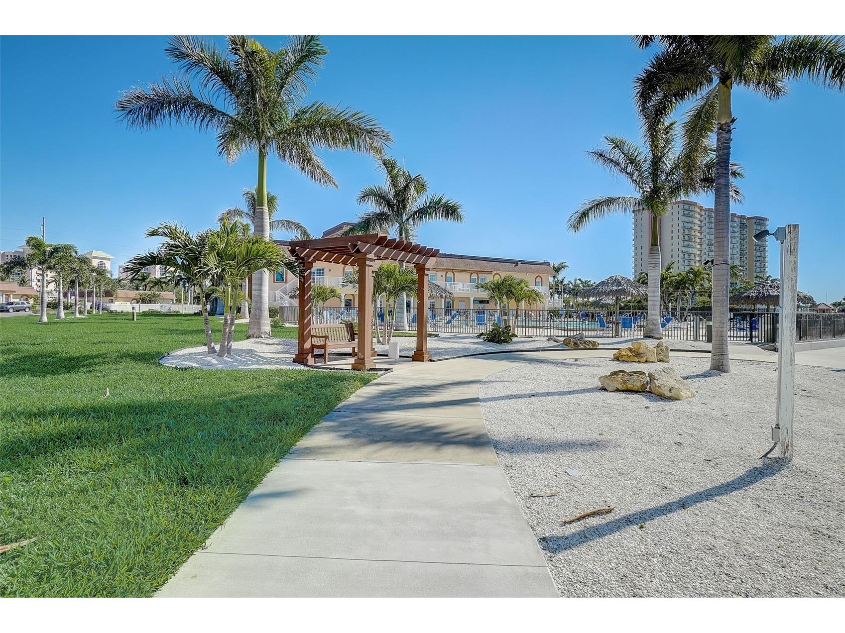5108 Brittany Drive S #205 Saint Petersburg FL 33715 - BOCA CIEGA BAY TB8504004 image47
