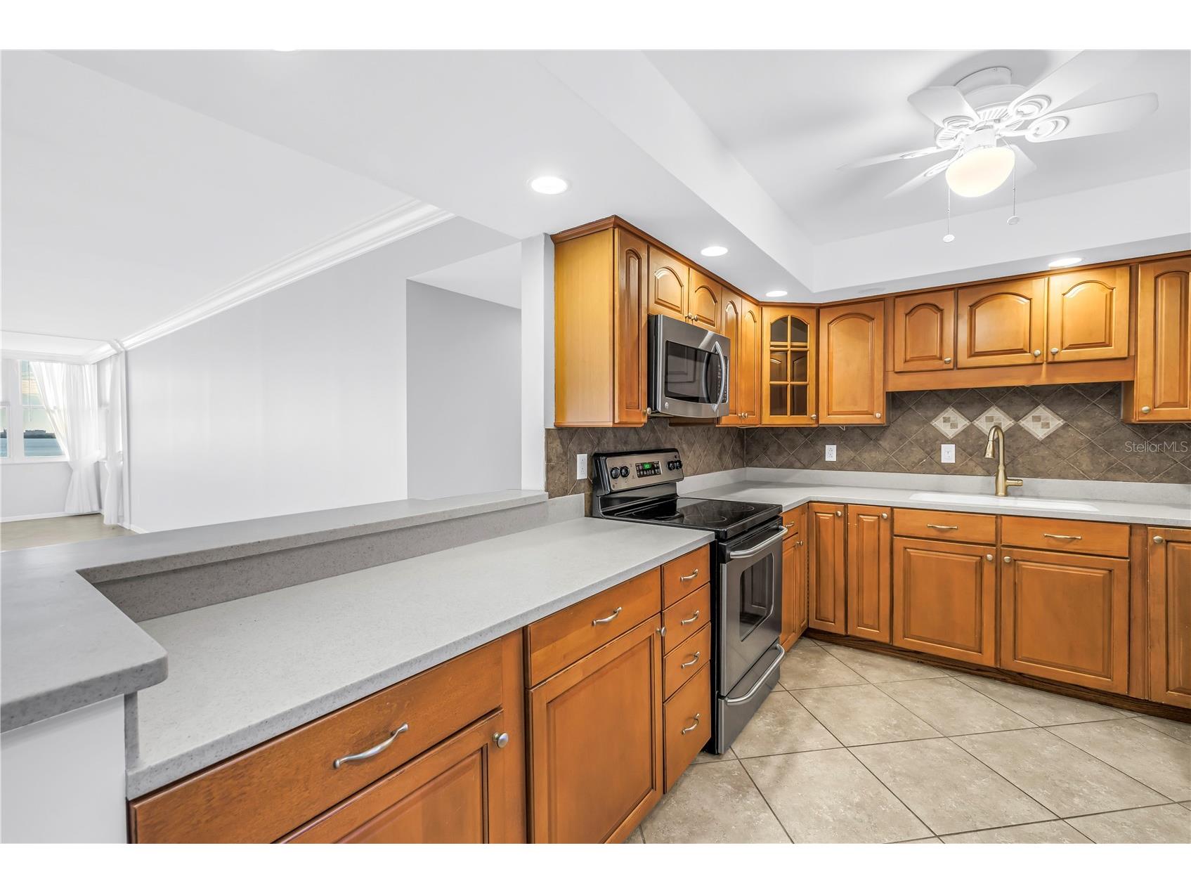 5108 Brittany Drive S #405 Saint Petersburg FL 33715 - BOCA CIEGA BAY TB8467318 image5