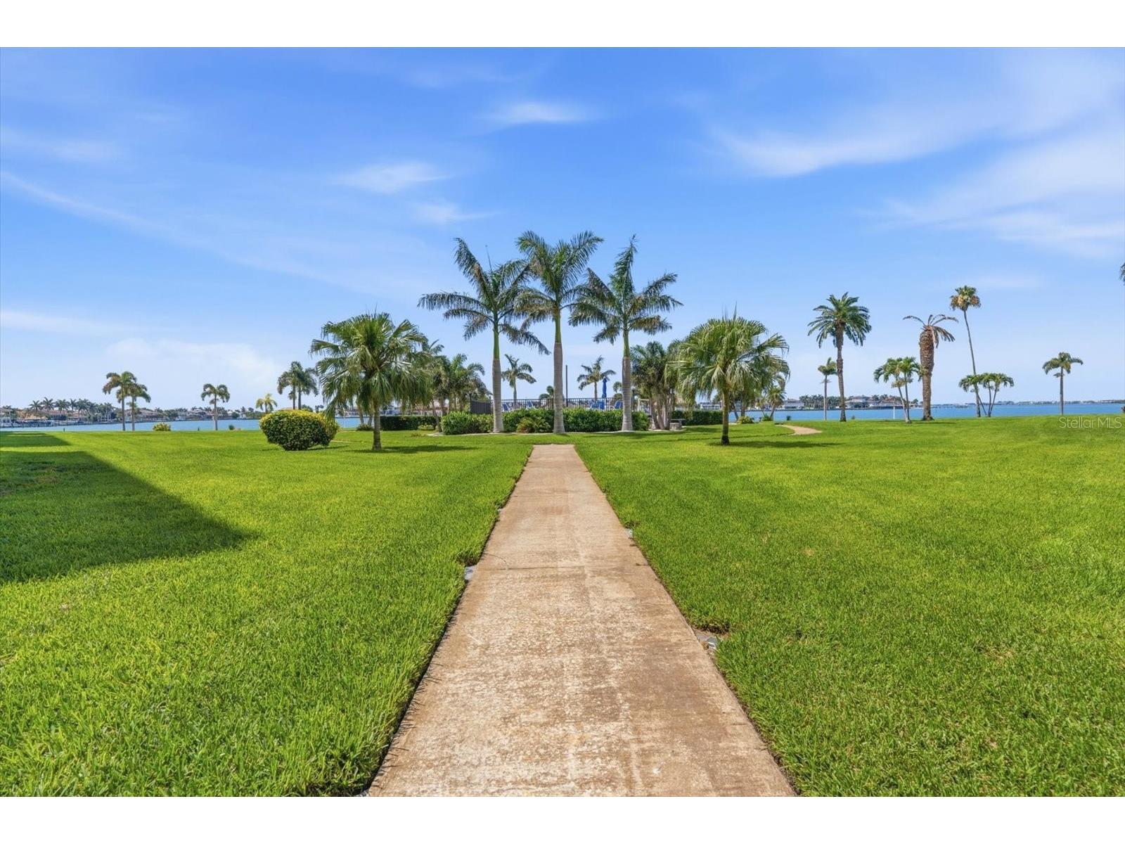 5108 Brittany Drive S #607 Saint Petersburg FL 33715 TB8507559 image32