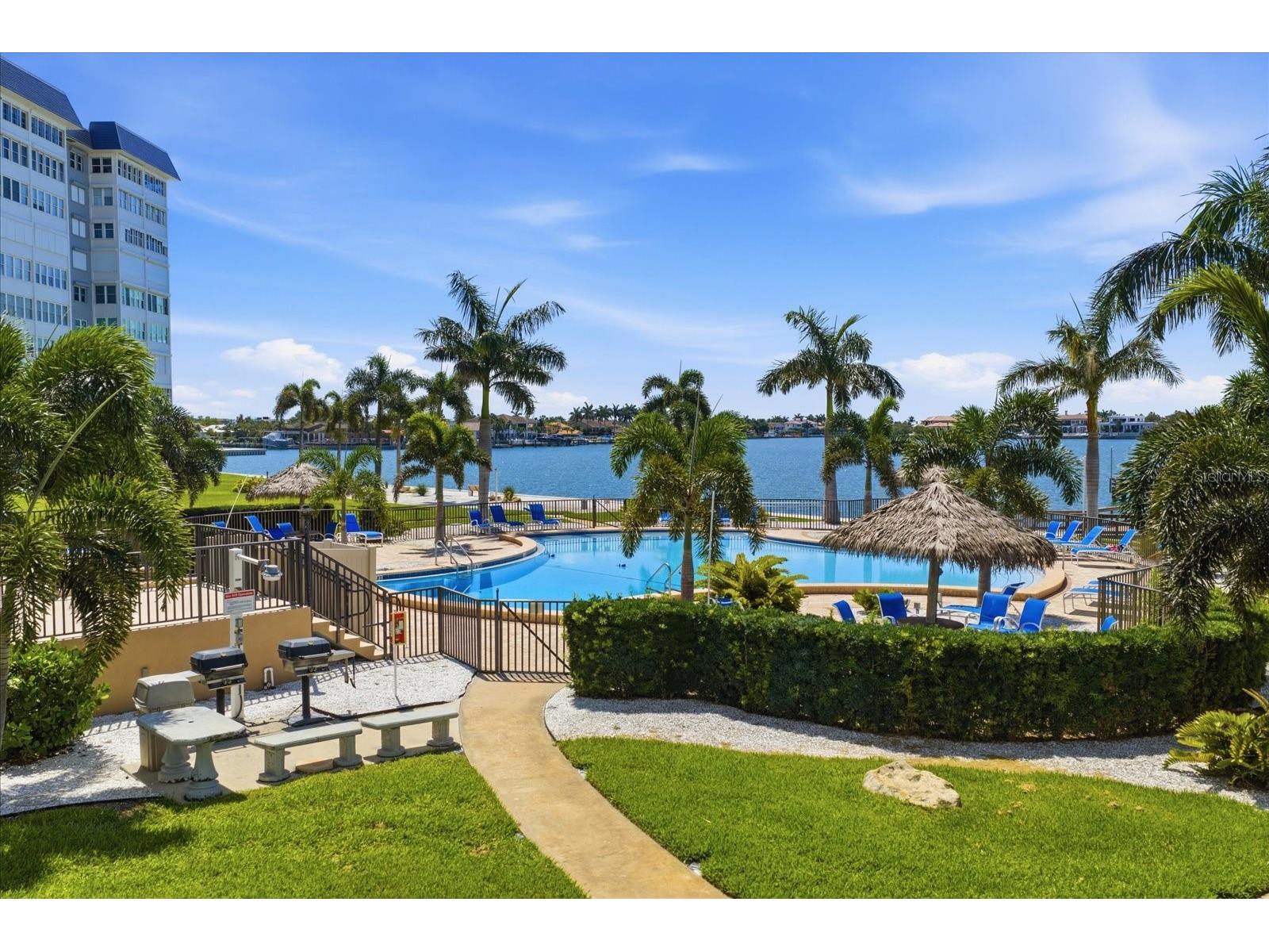 5108 Brittany Drive S #607 Saint Petersburg FL 33715 TB8507559 image35