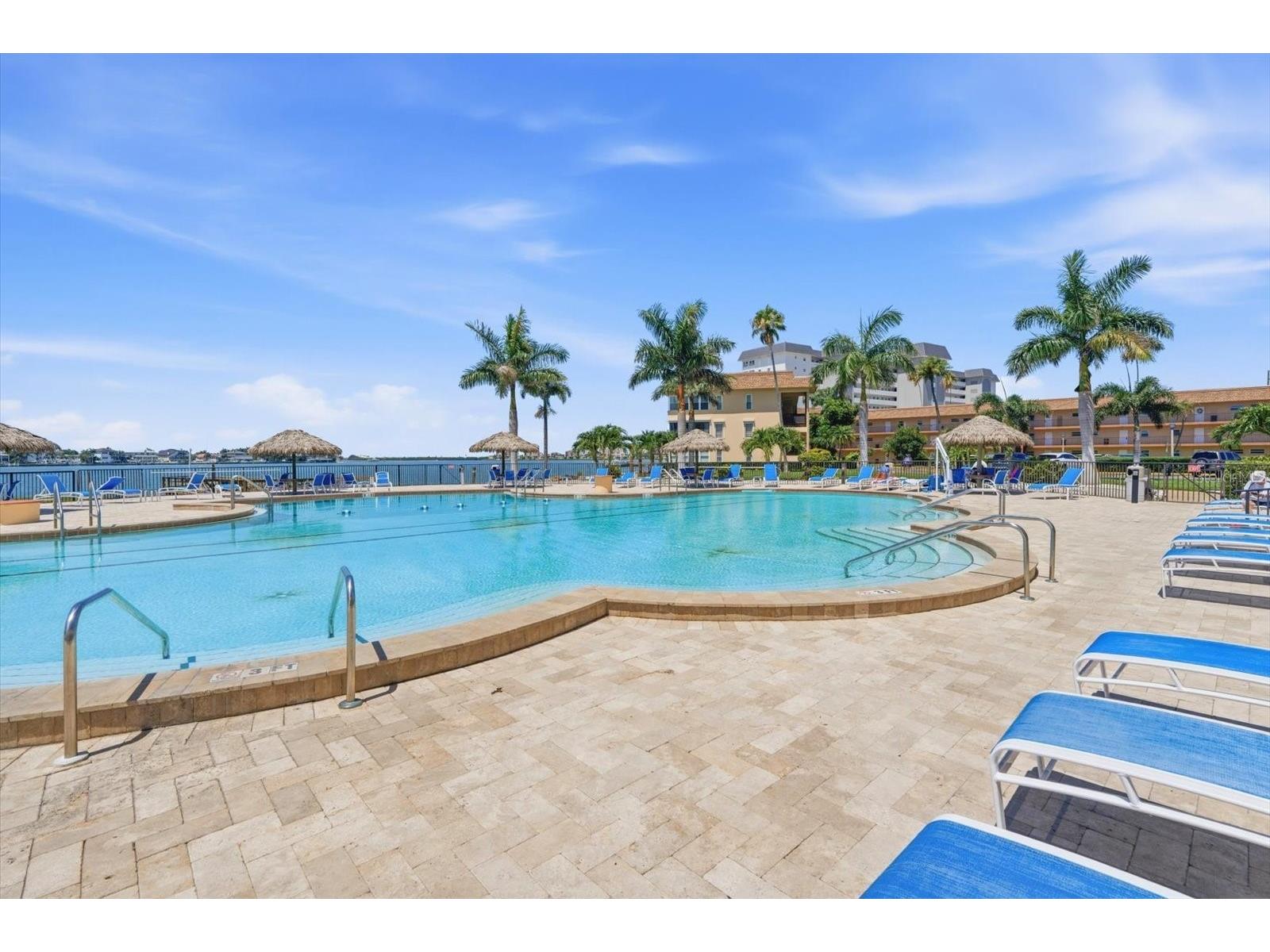 5108 Brittany Drive S #607 Saint Petersburg FL 33715 TB8507559 image37
