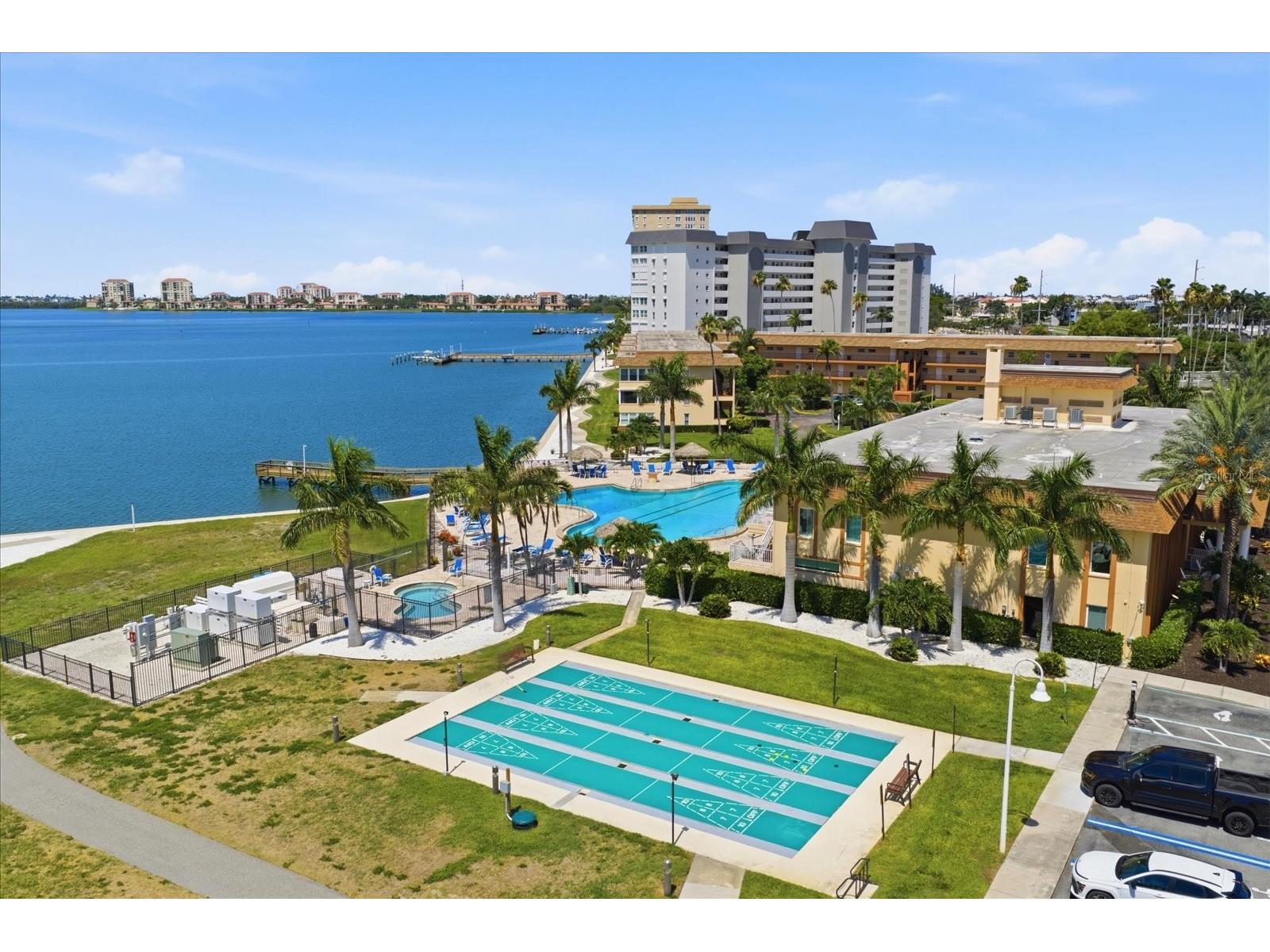 5108 Brittany Drive S #607 Saint Petersburg FL 33715 TB8507559 image38