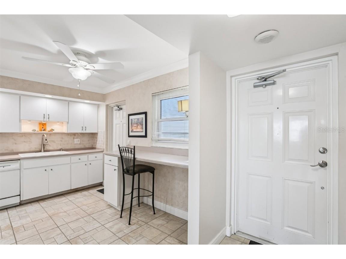 5108 Brittany Drive S #805 Saint Petersburg FL 33715 - BOCA CIEGA BAY TB8451827 image9