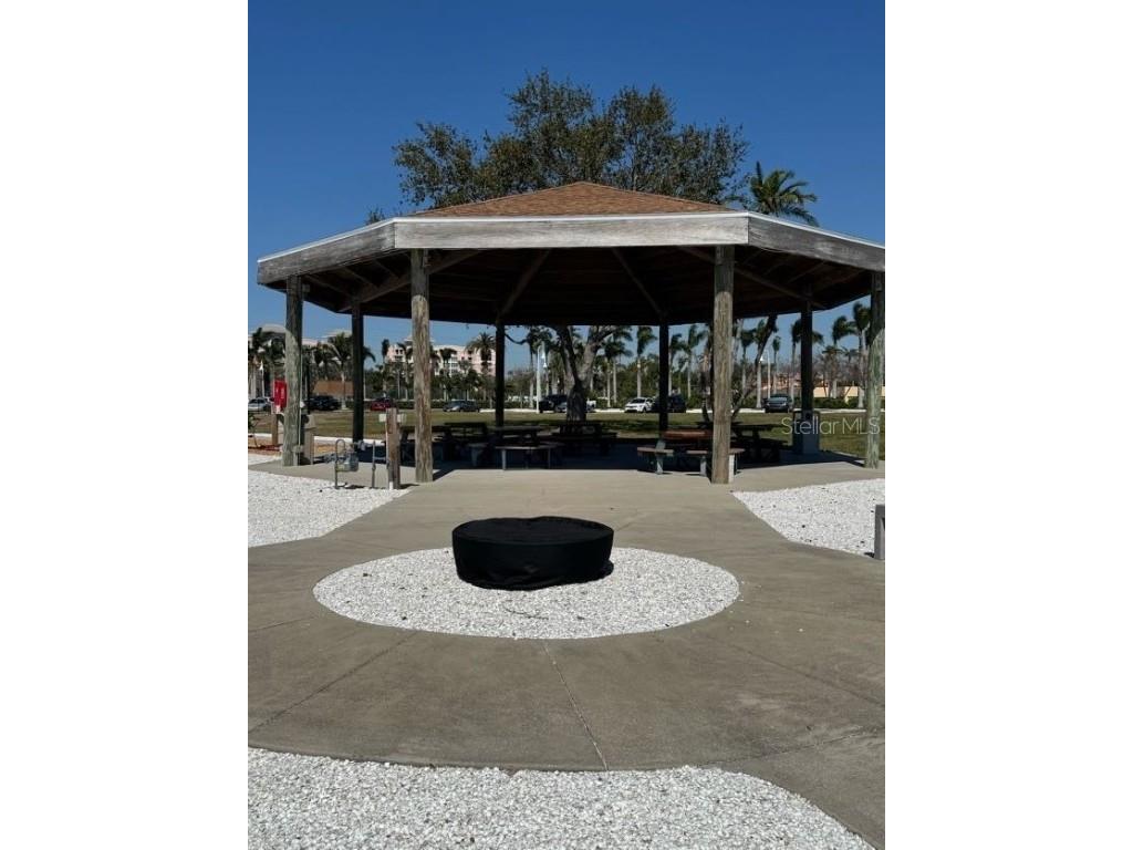 5108 Brittany Drive S #903 Saint Petersburg FL 33715 TB8351222 image46