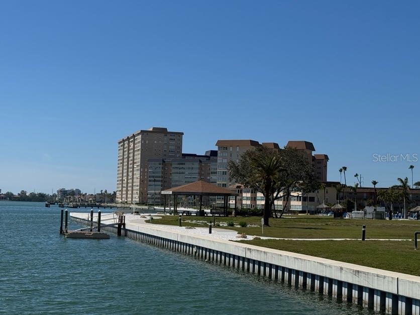 5108 Brittany Drive S #903 Saint Petersburg FL 33715 TB8351222 image52