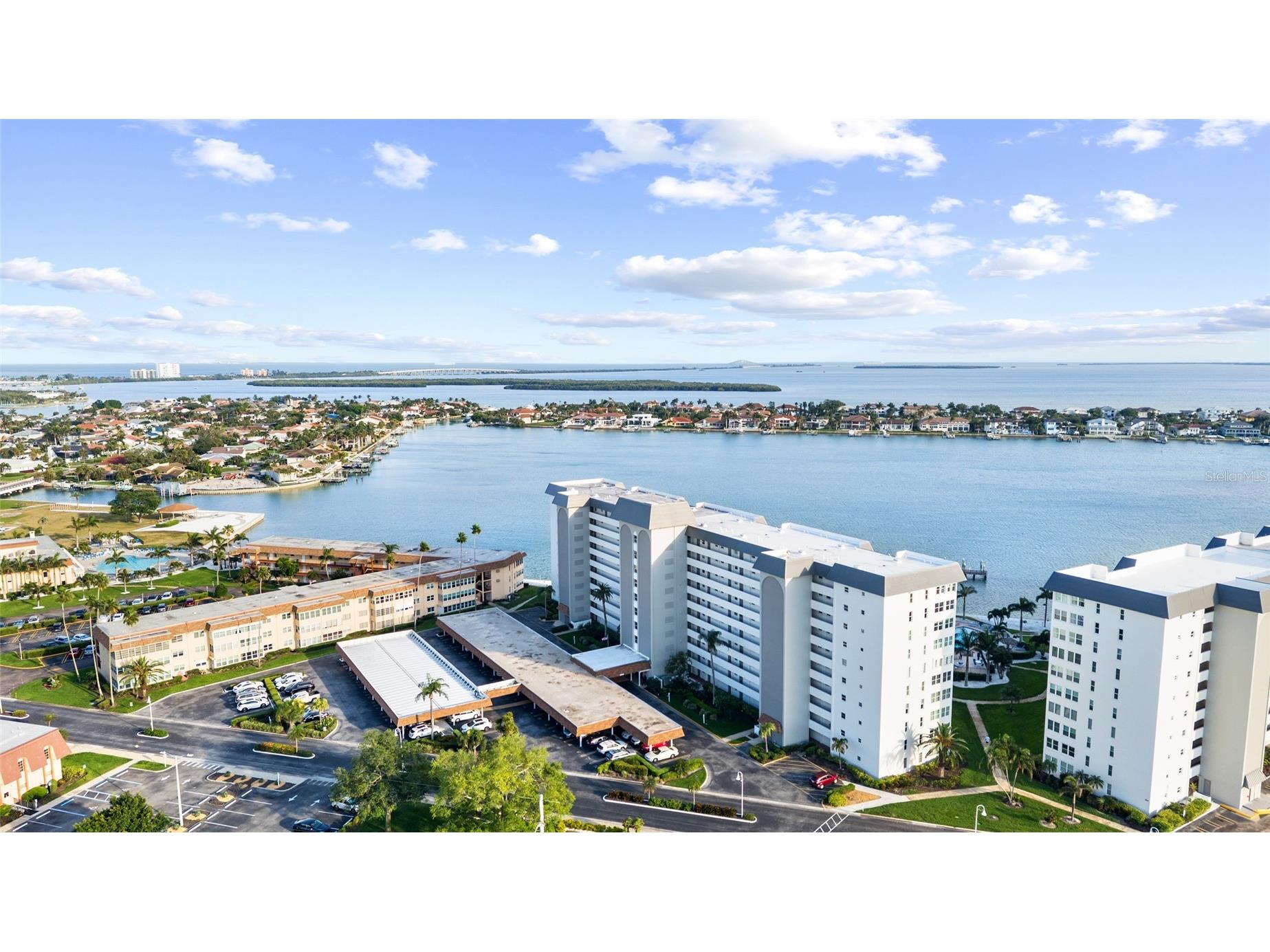 5108 Brittany Drive S #903 Saint Petersburg FL 33715 TB8499893 image32