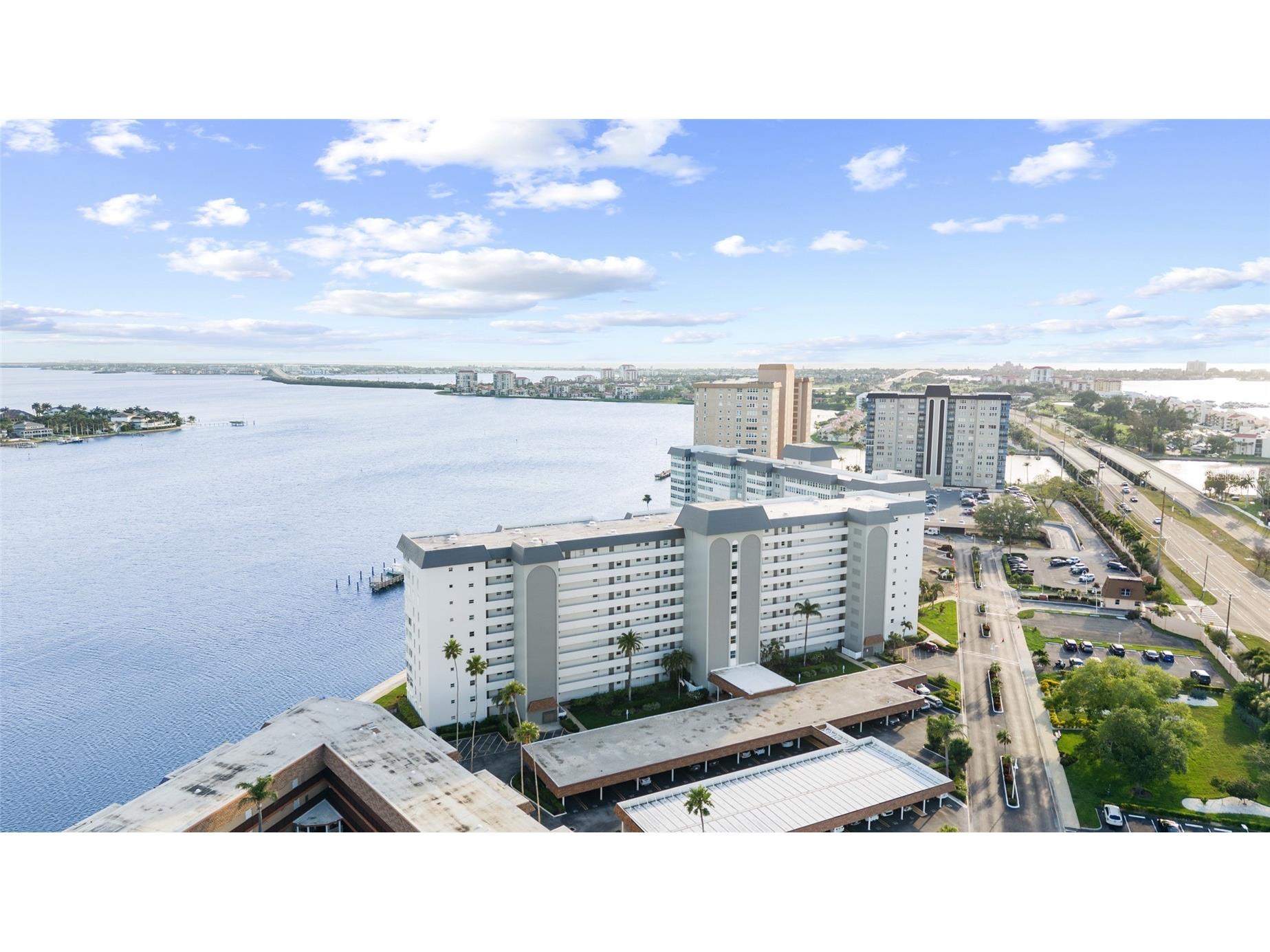 5108 Brittany Drive S #903 Saint Petersburg FL 33715 TB8499893 image34