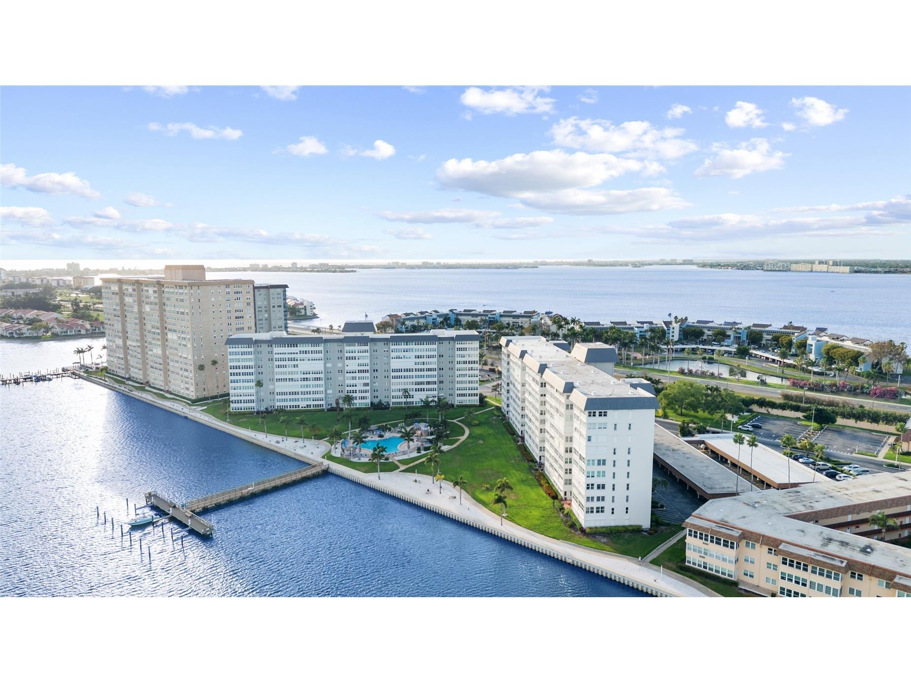 5108 Brittany Drive S #903 Saint Petersburg FL 33715 TB8499893 image35