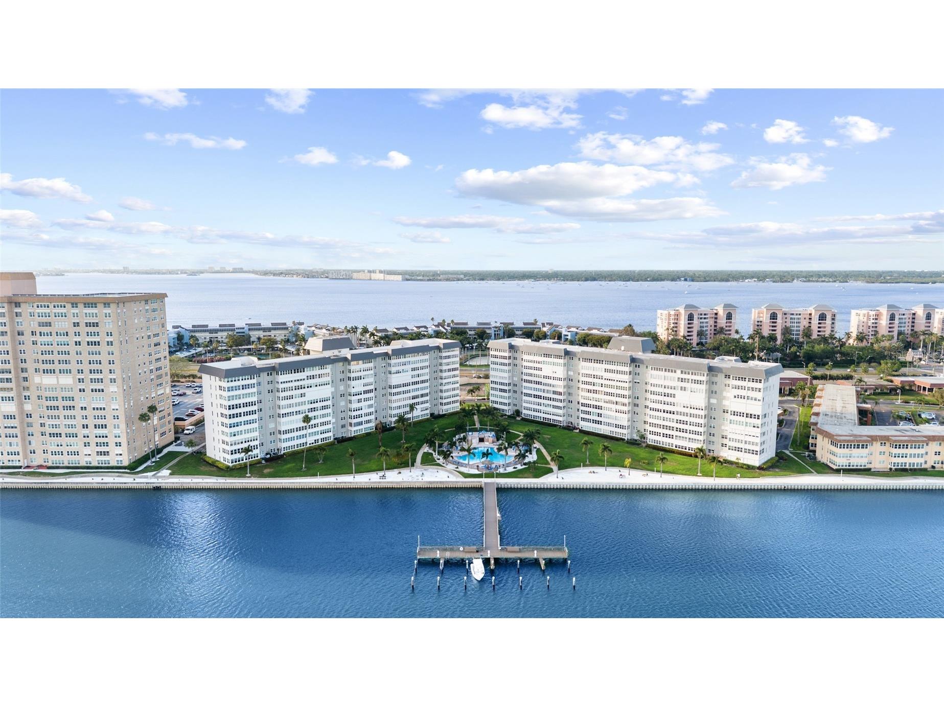 5108 Brittany Drive S #903 Saint Petersburg FL 33715 TB8499893 image36