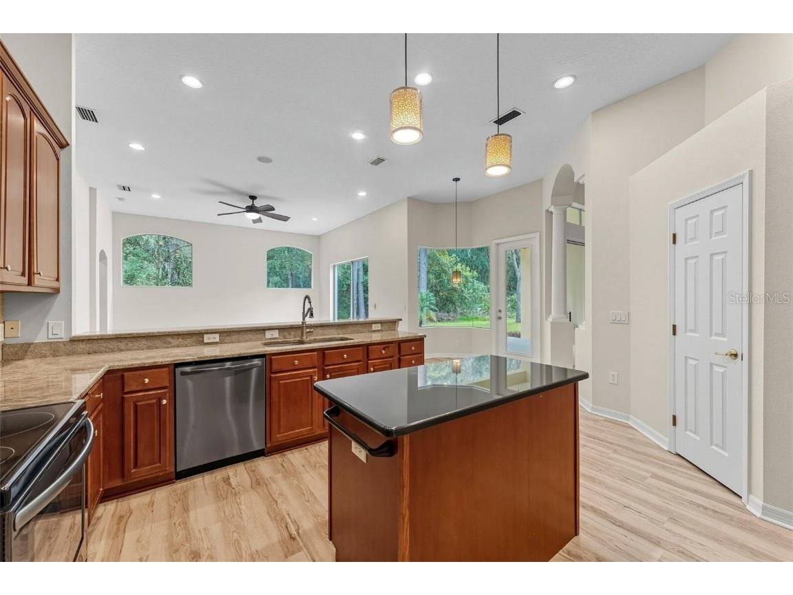 5108 Dunham Creek Place Brandon FL 33511 TB8427354 image14