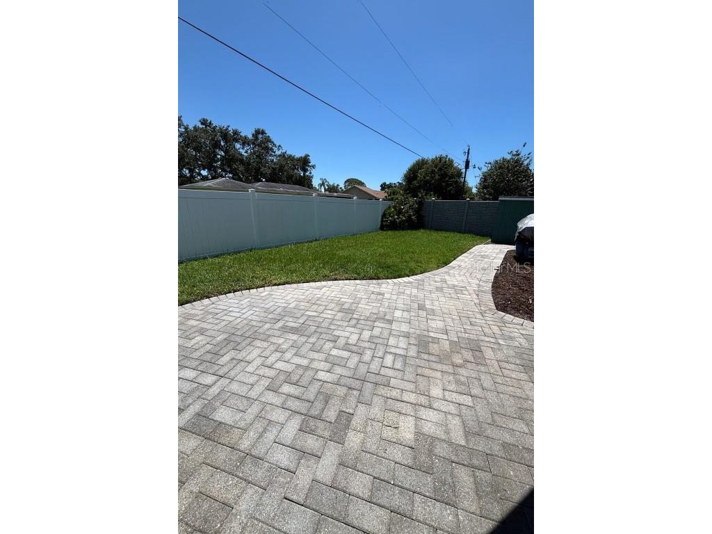 5108 Medalist Road Sarasota FL 34243 A4660179 image15