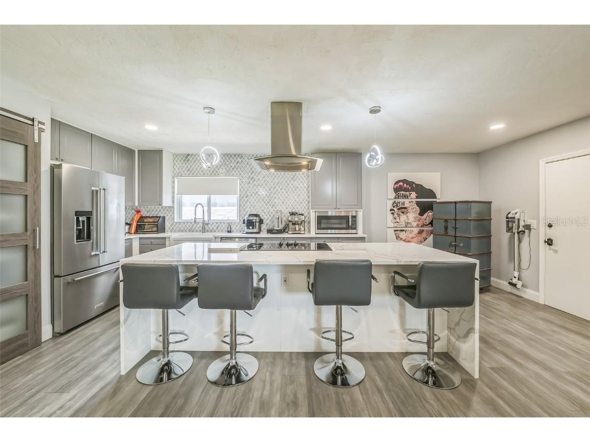 5108 Medalist Road Sarasota FL 34243 A4660179 image5