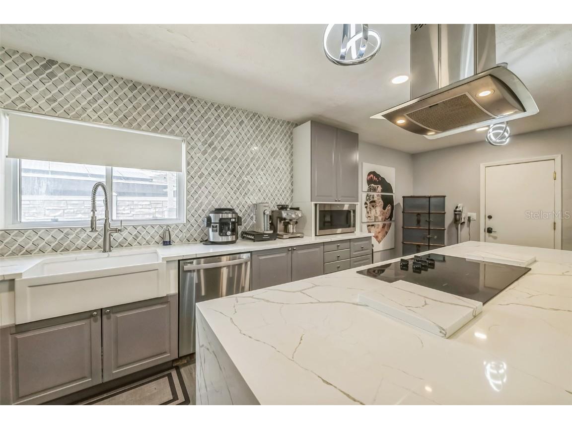 5108 Medalist Road Sarasota FL 34243 A4660179 image6