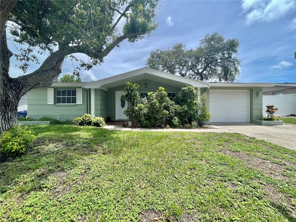 5108 Perennial Drive Holiday FL 34690 W7876913 image1