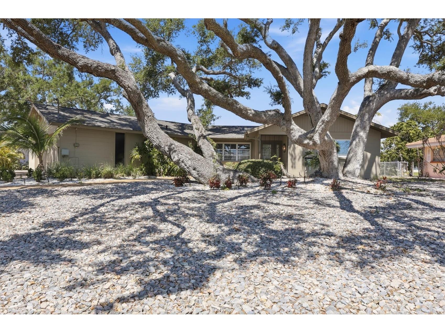 5108 Sandy Shore Avenue Sarasota FL 34242 A4694309 image3