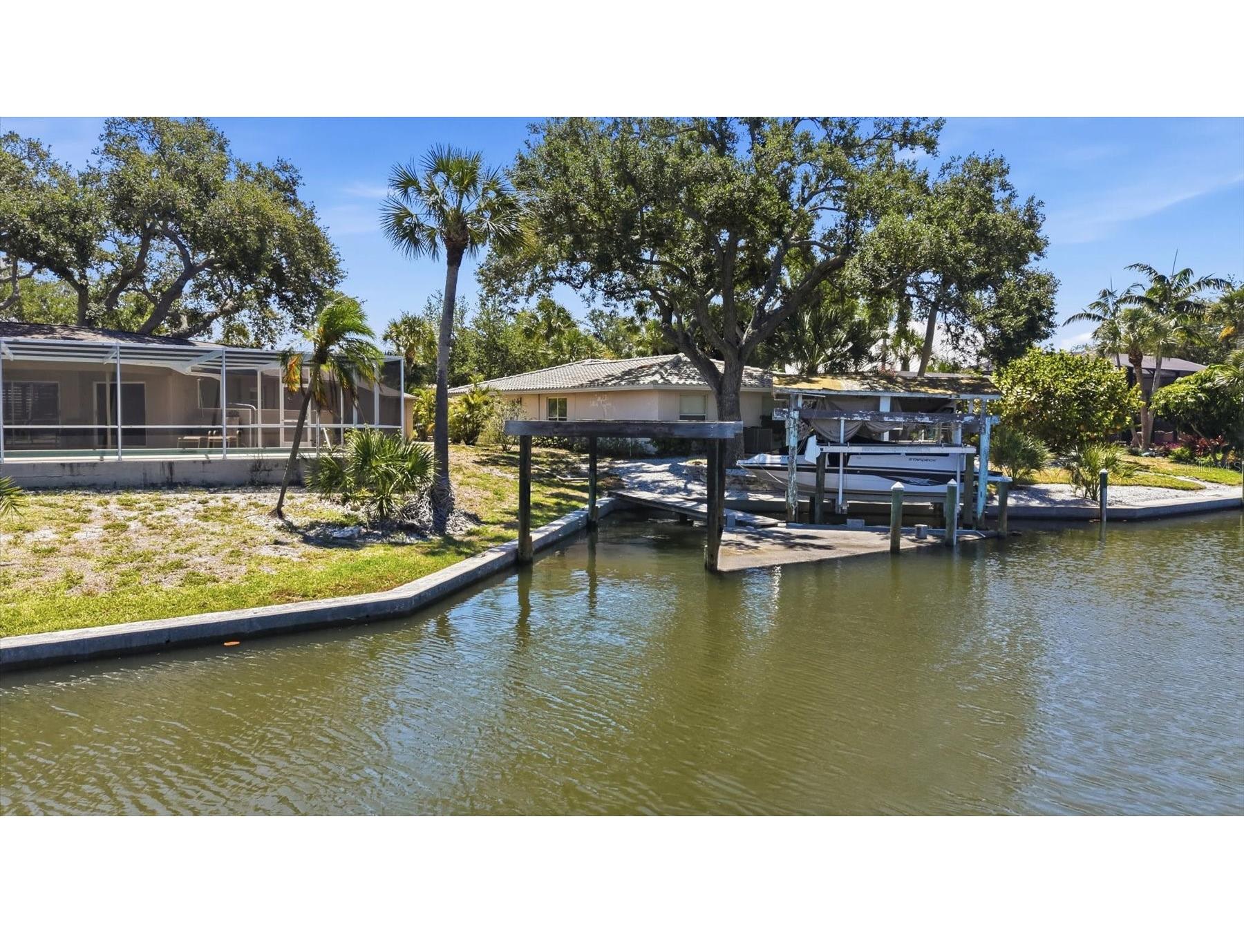 5108 Sandy Shore Avenue Sarasota FL 34242 A4694309 image32