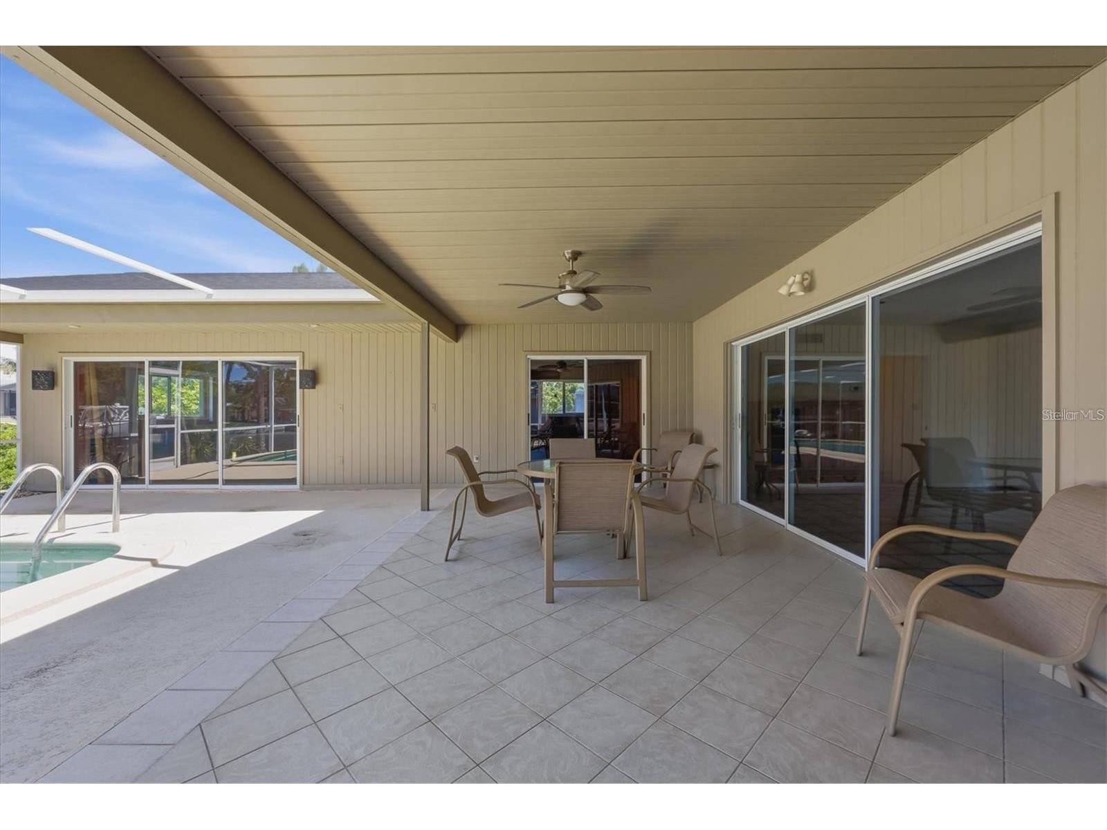 5108 Sandy Shore Avenue Sarasota FL 34242 A4694665 image24
