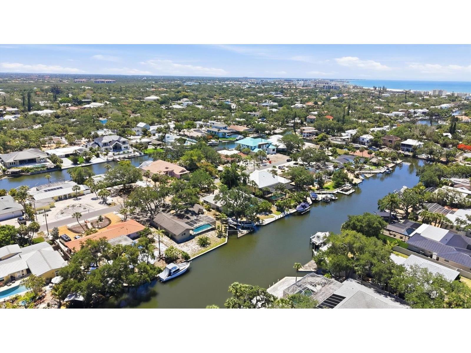5108 Sandy Shore Avenue Sarasota FL 34242 A4694665 image38