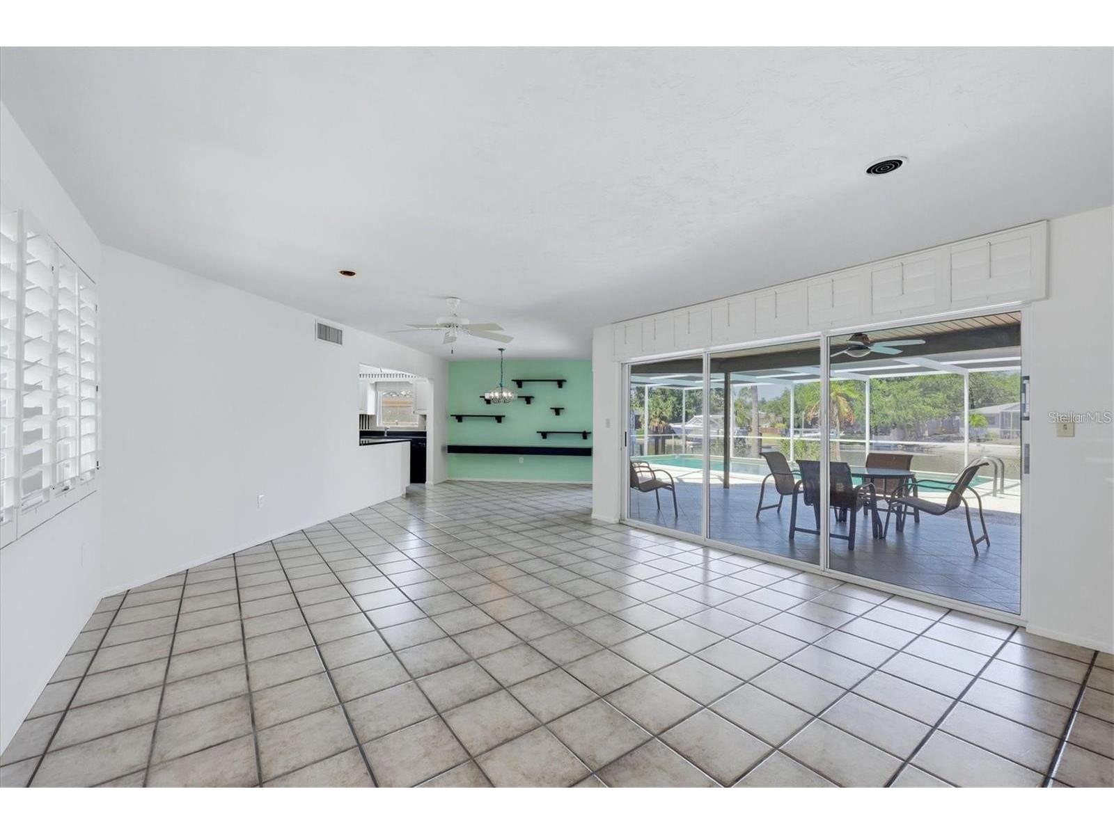 5108 Sandy Shore Avenue Sarasota FL 34242 A4694665 image8