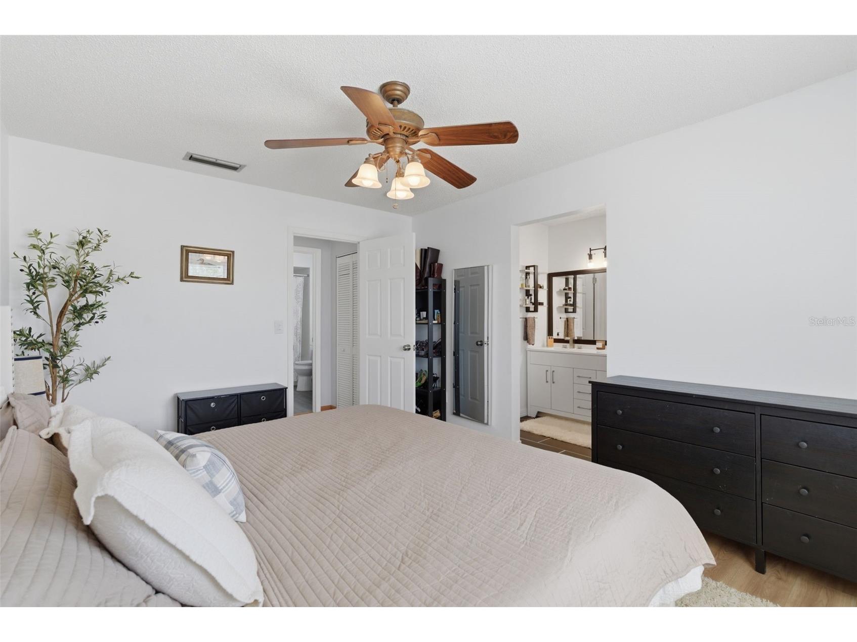 5108 Spicewood Court Tampa FL 33624 TB8502259 image18