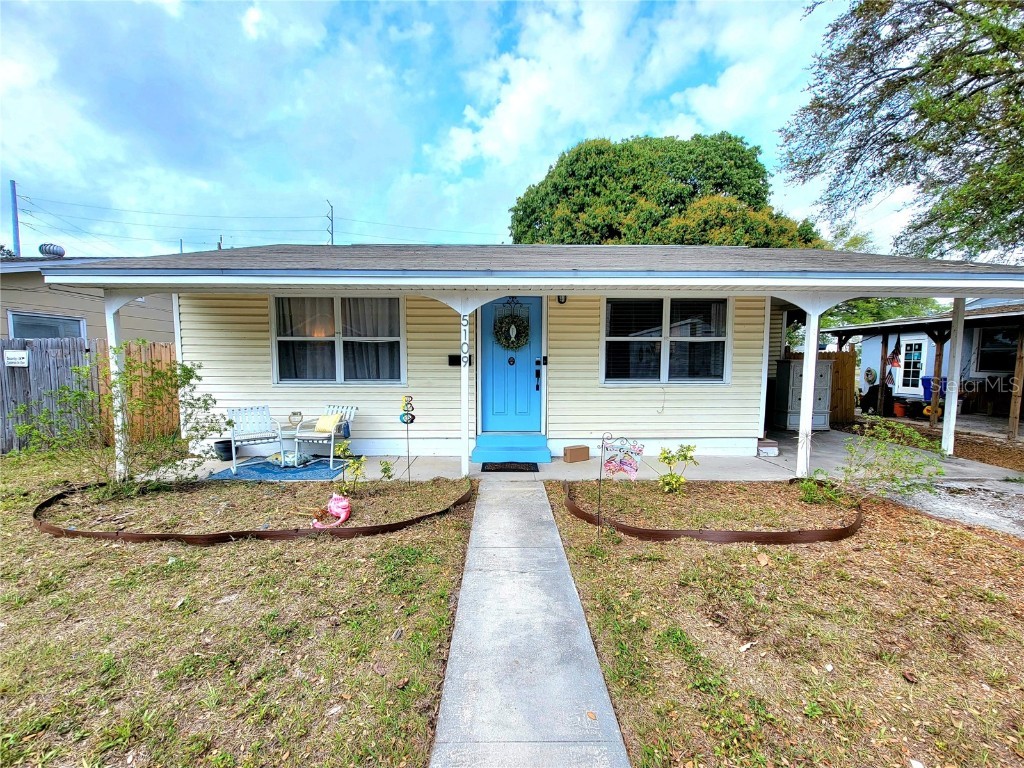 5109 2nd Avenue S Saint Petersburg FL 33707 U8192880 image1