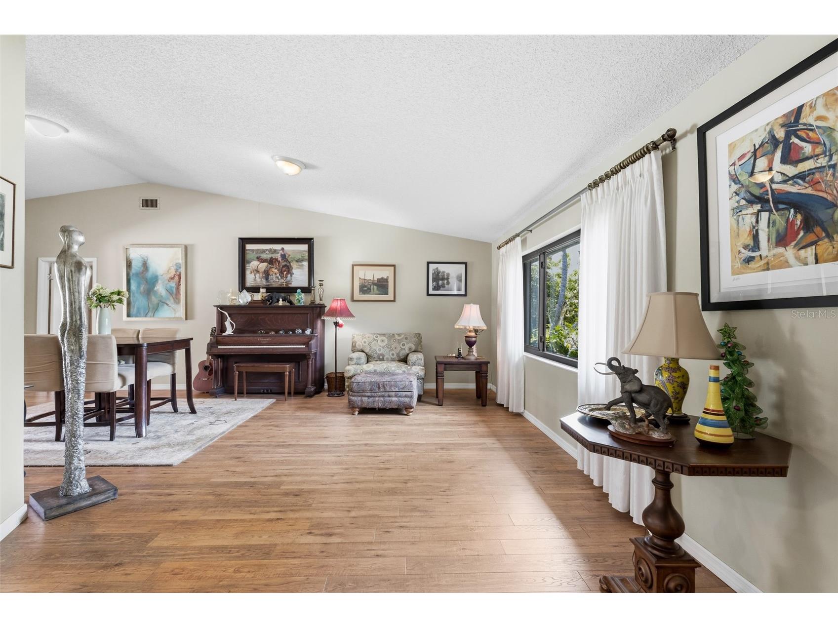 5109 Palm Aire Drive Sarasota FL 34243 A4686695 image12