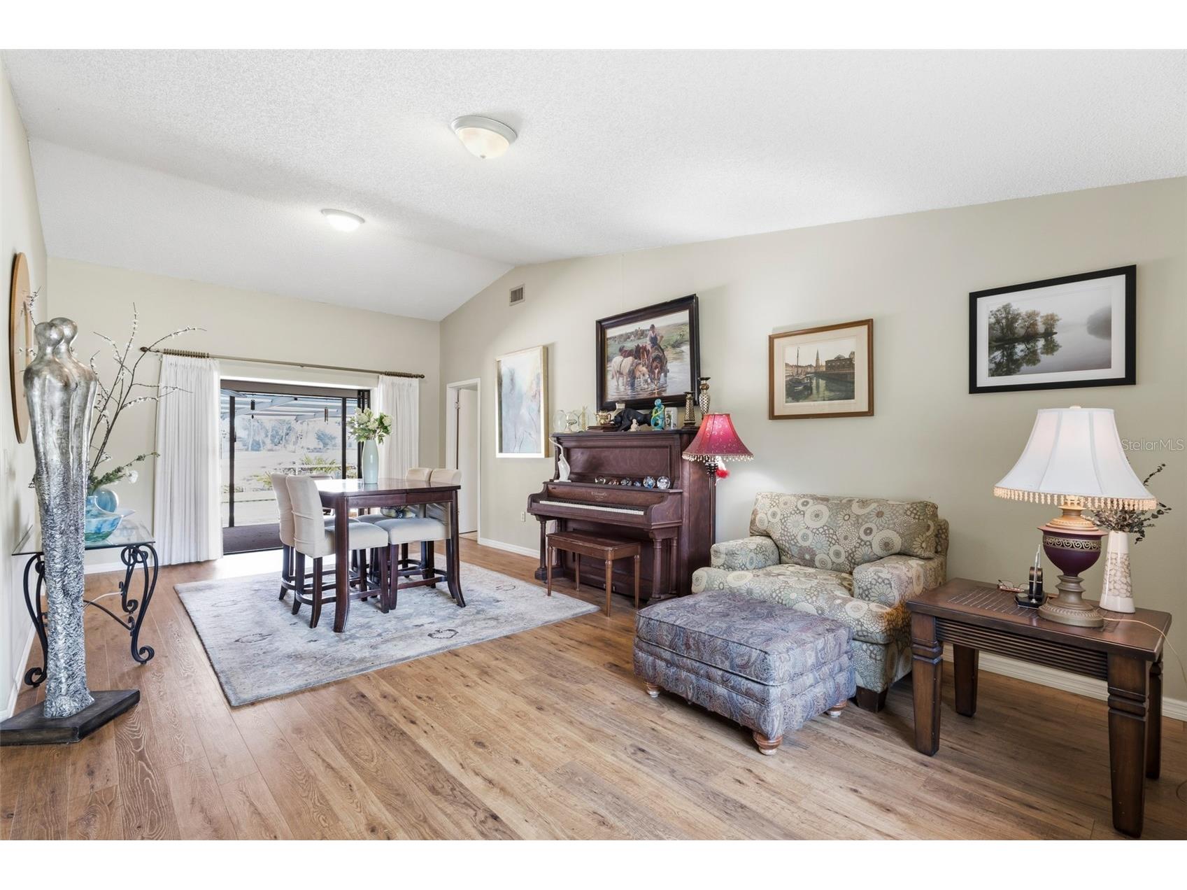 5109 Palm Aire Drive Sarasota FL 34243 A4686695 image14