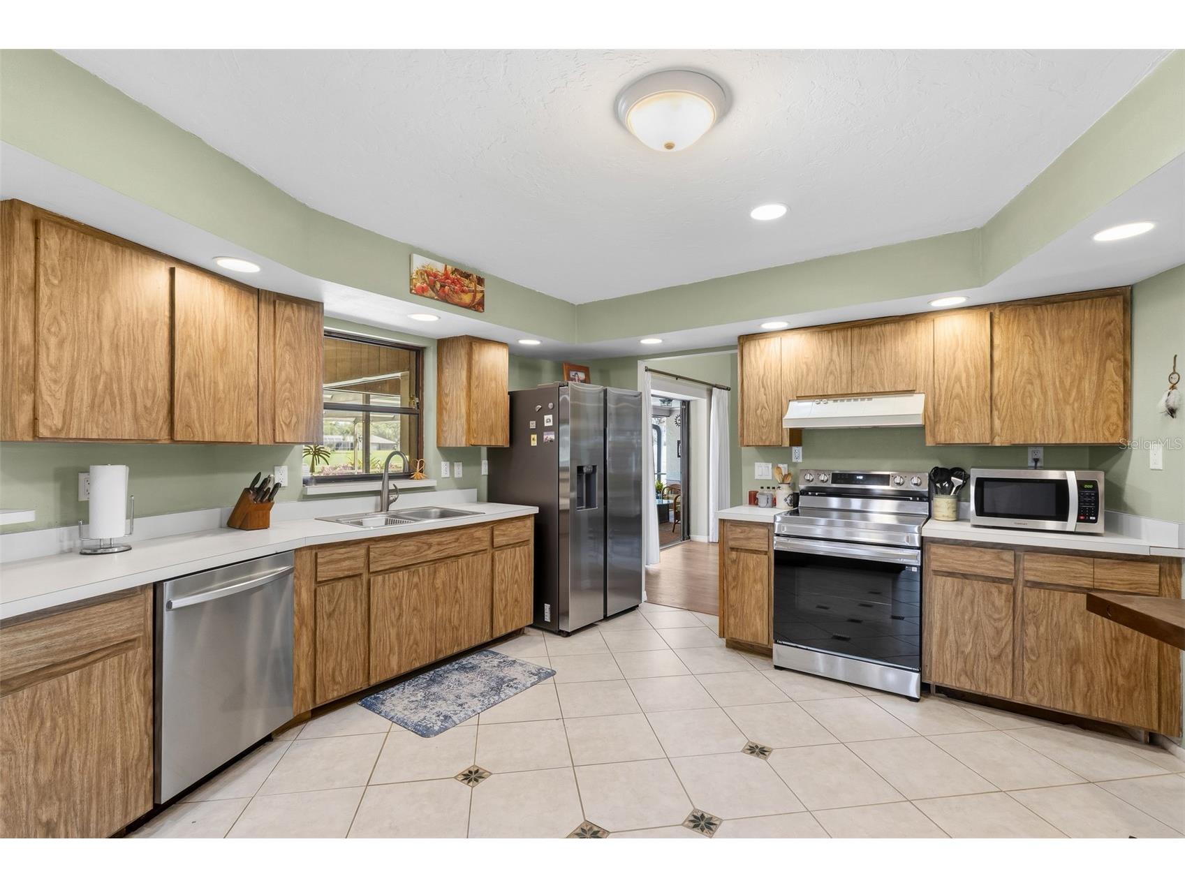 5109 Palm Aire Drive Sarasota FL 34243 A4686695 image17