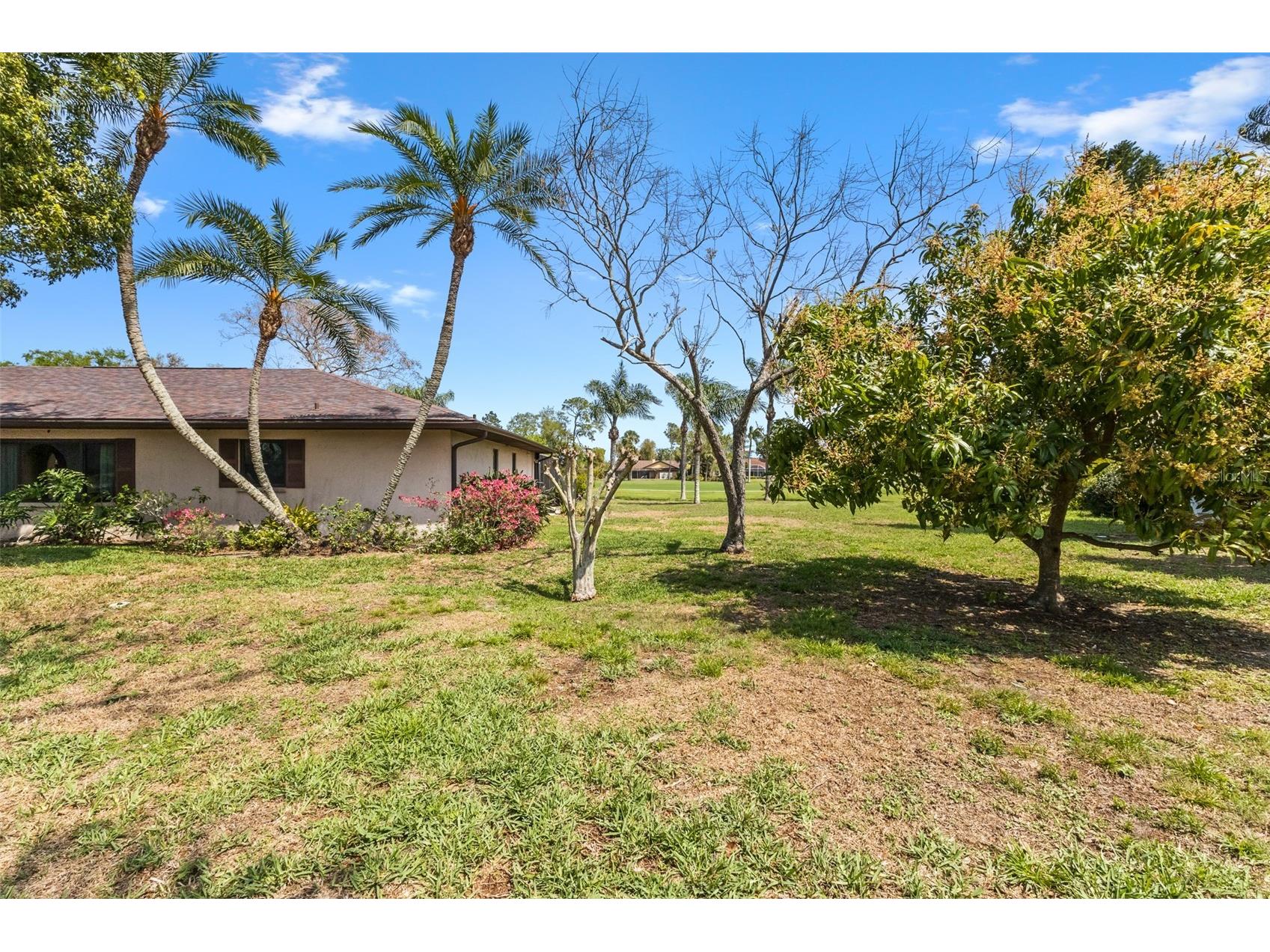 5109 Palm Aire Drive Sarasota FL 34243 A4686695 image4