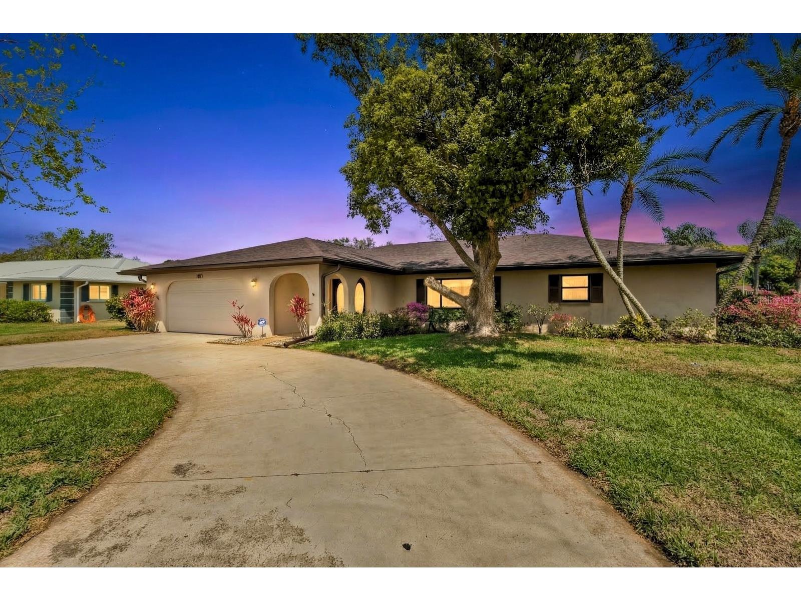 5109 Palm Aire Drive Sarasota FL 34243 A4686695 image56