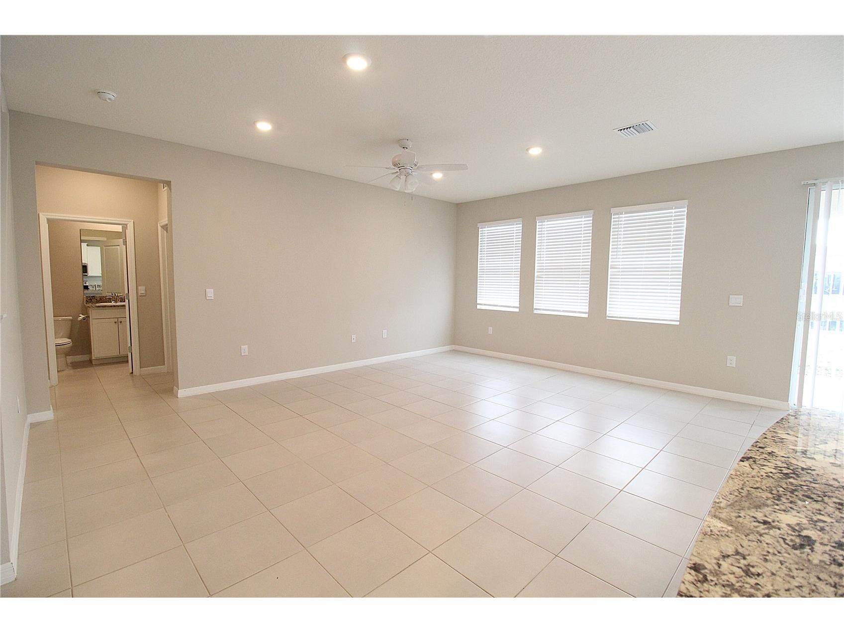 511 158th Street E Bradenton FL 34212 A4693259 image5