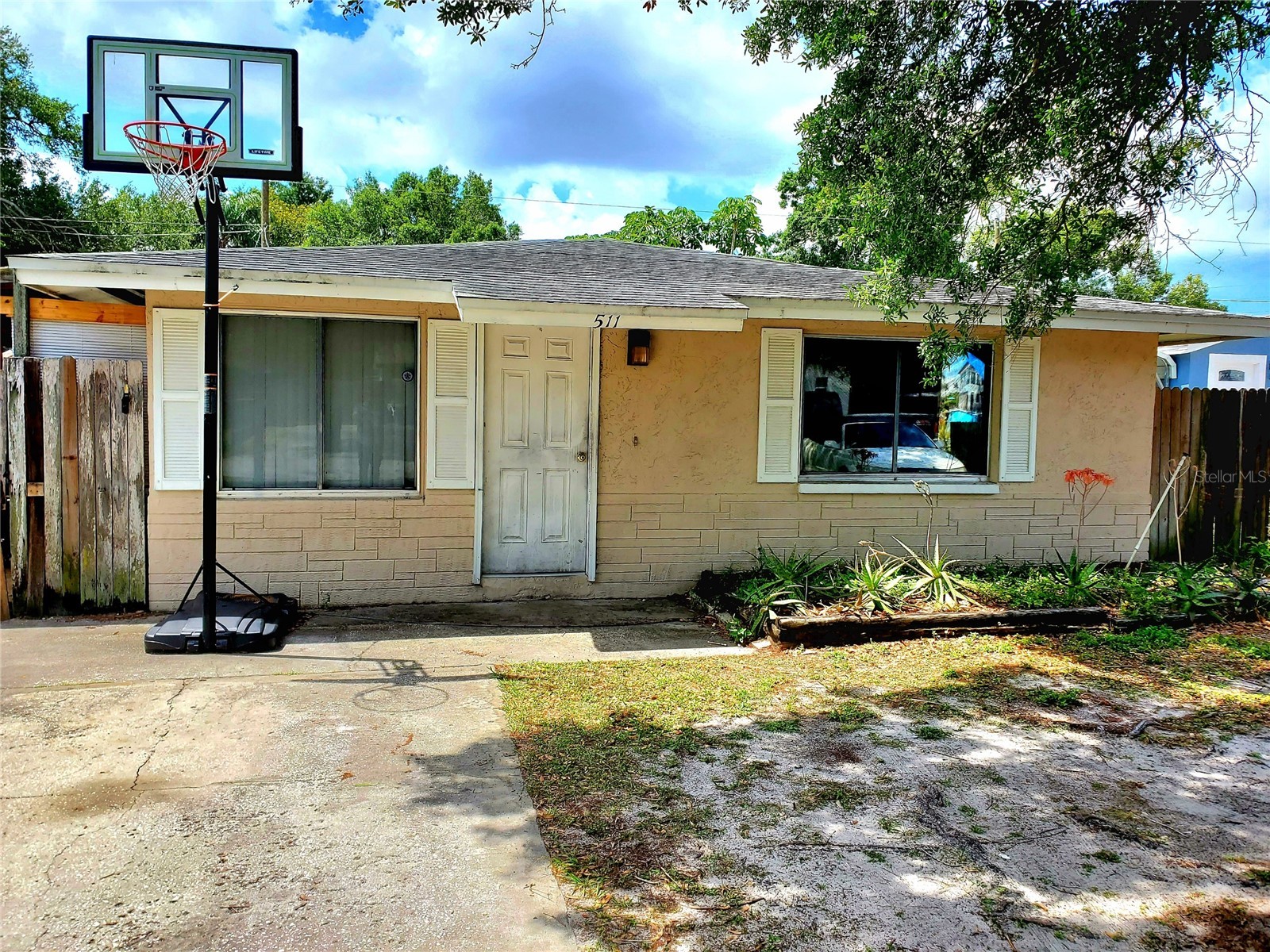 511 2nd Avenue NE Largo FL 33770 TB8497264 image1