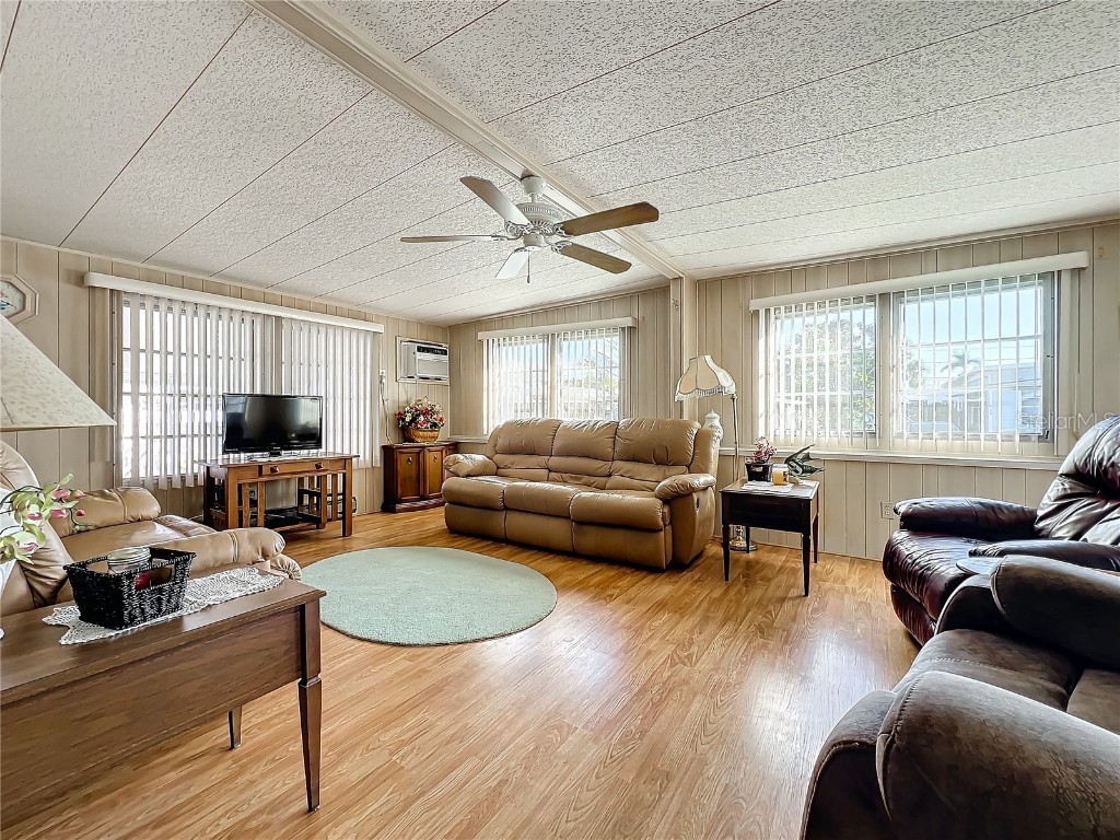 511 50th Avenue Drive W Bradenton FL 34207 A4639834 image5