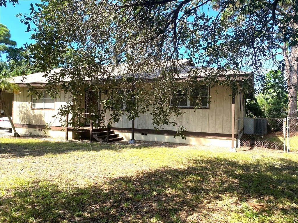 511 67th Avenue Terrace W Bradenton FL 34207 A4589922 image1